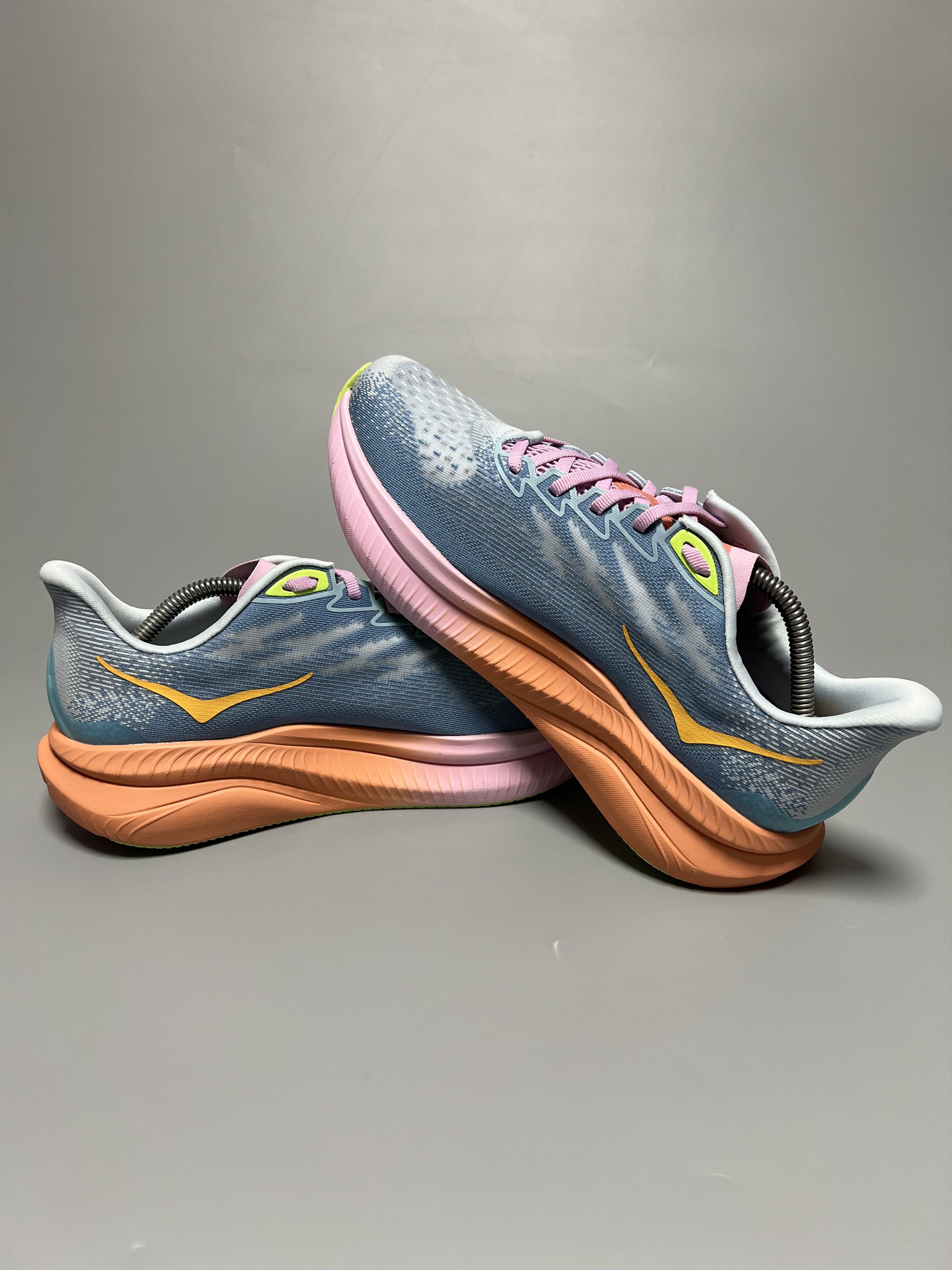Hoka 10.5B Hoka One One Mach 6 Women's Running Shoes 1147810-ISK Size US 10.5 / IT 40.5 - 5 Thumbnail