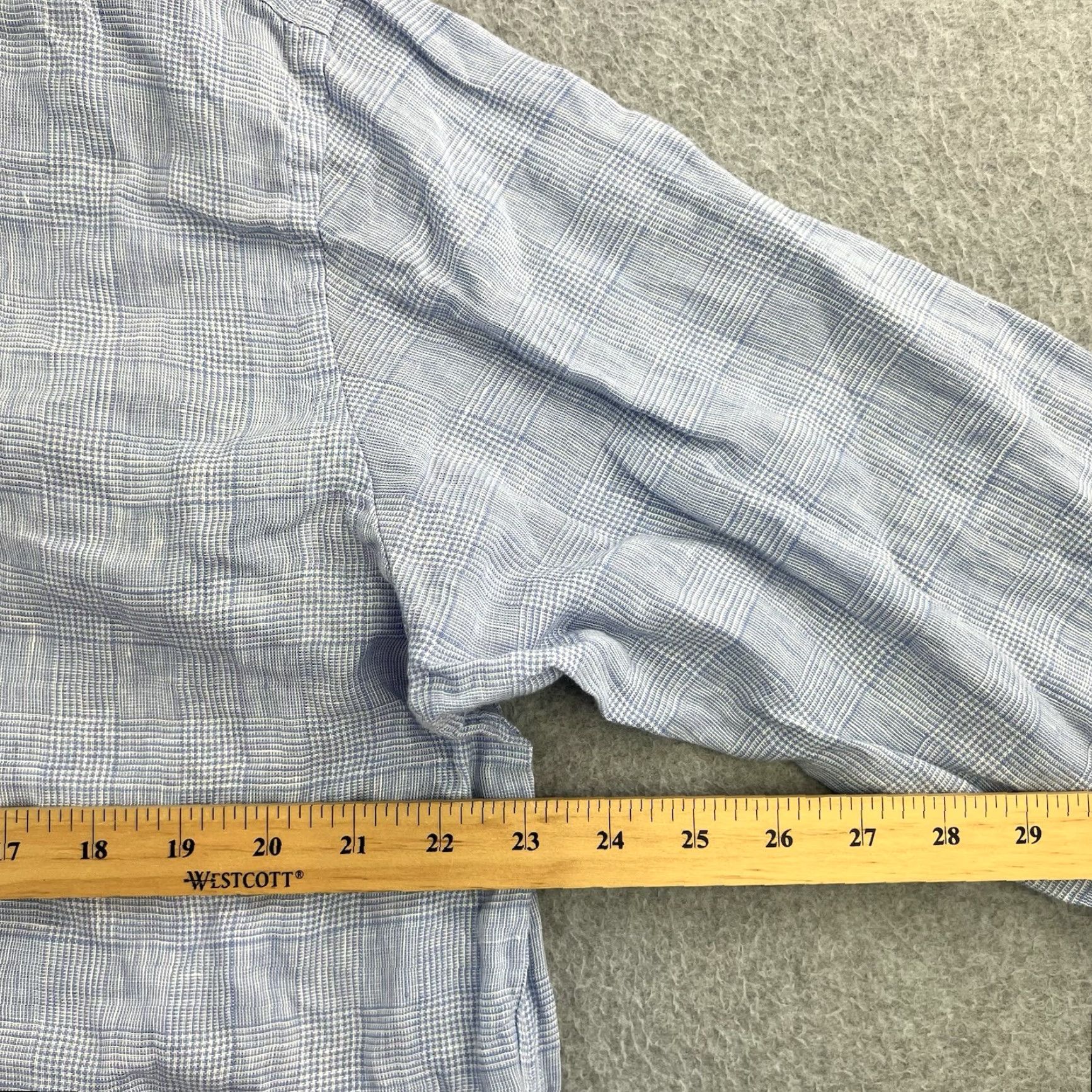 UNTUCKit UNTUCKit Shirt Mens XL Blue Check Long Sleeve Button Up 100% Linen Casual Adult Size US XL / EU 56 / 4 - 2 Thumbnail