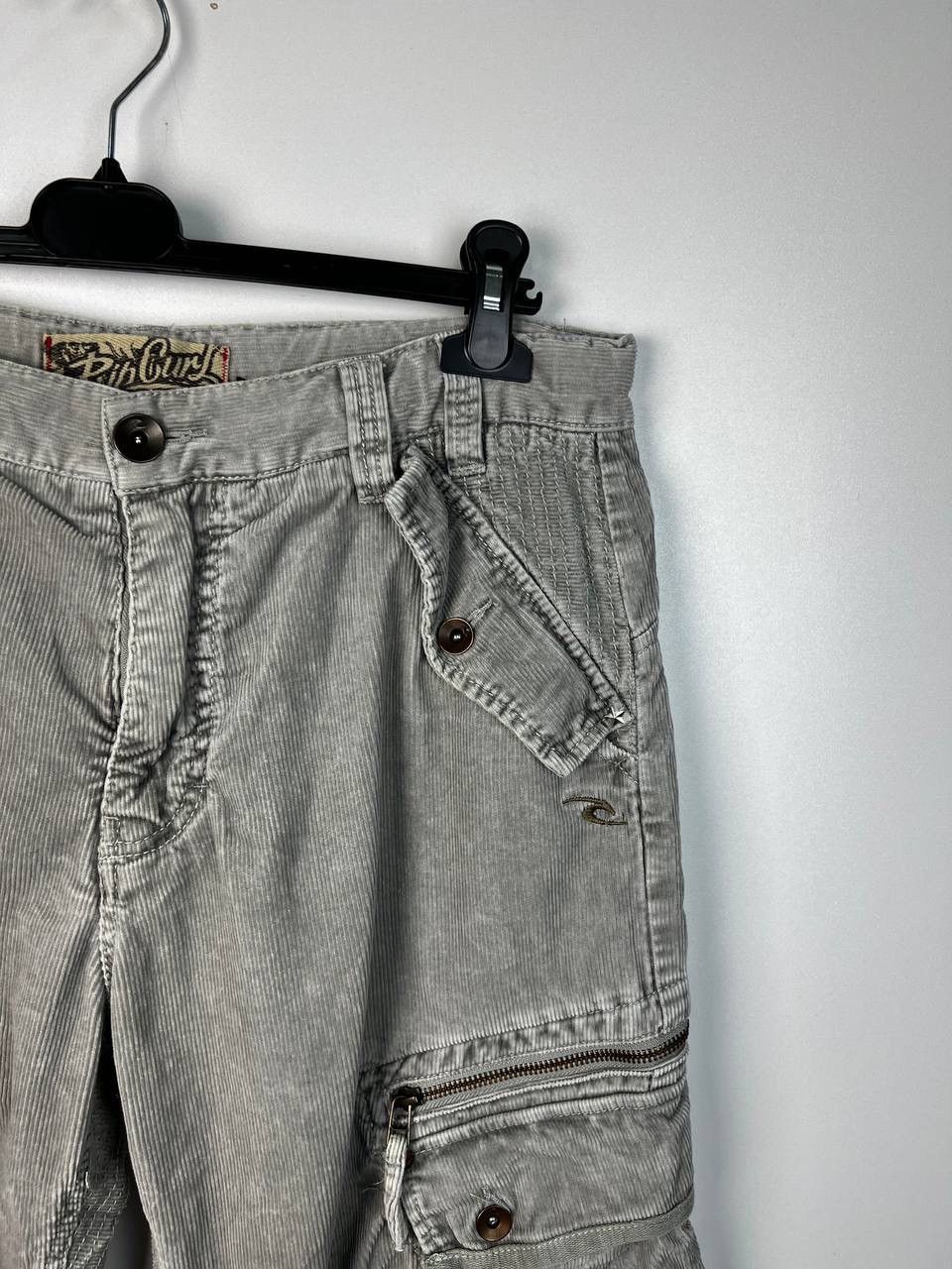 Rip Curl Rip Curl velvet vintage cargo pants size 34 Size US 34 / EU 50 - 3 Thumbnail