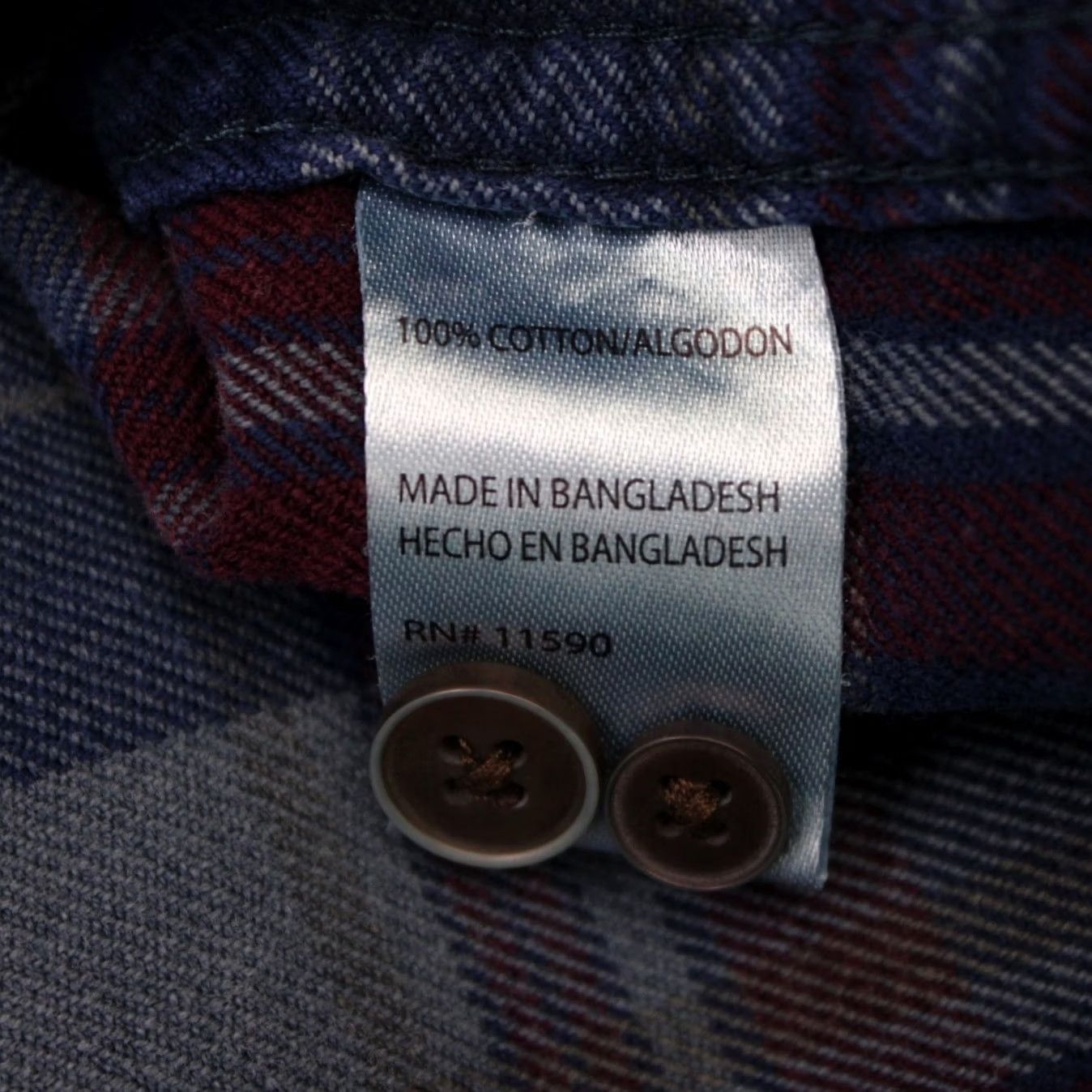 Vintage J. Peterman Shirt Mens Large Blue/Red Plaid Flannel 100% Cotton Long Sleeve Button-Up Casual Fall/Winter/Spring Mens Size US L / EU 52-54 / 3 - 7 Thumbnail