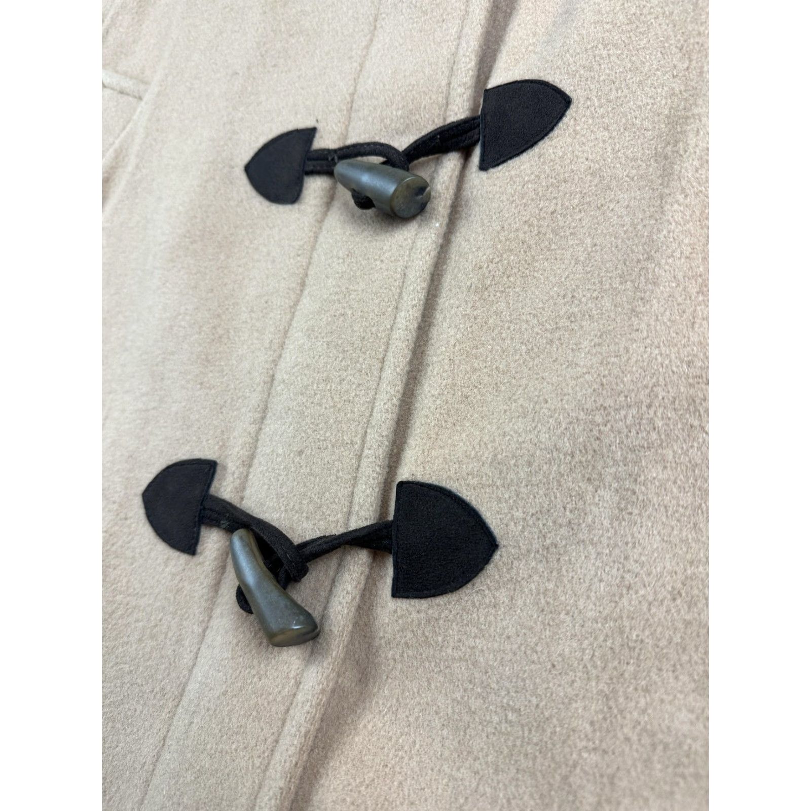 Talbots VINTAGE Talbots Coat Womens 10 Beige Wool Hooded Toggle Duffle Mid Length Lined Winter Size L / US 10 / IT 46 - 5 Thumbnail