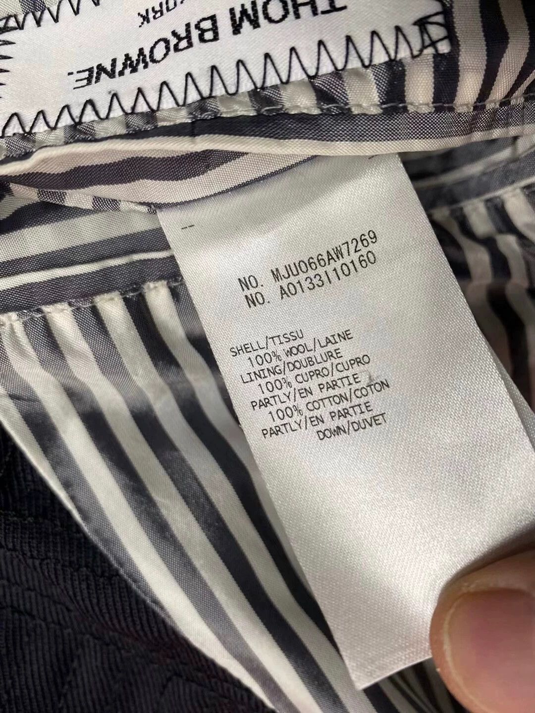 Thom Browne Thom Browne Classic Down Jacket Size 1 9/10 Size US S / EU 44-46 / 1 - 7 Thumbnail