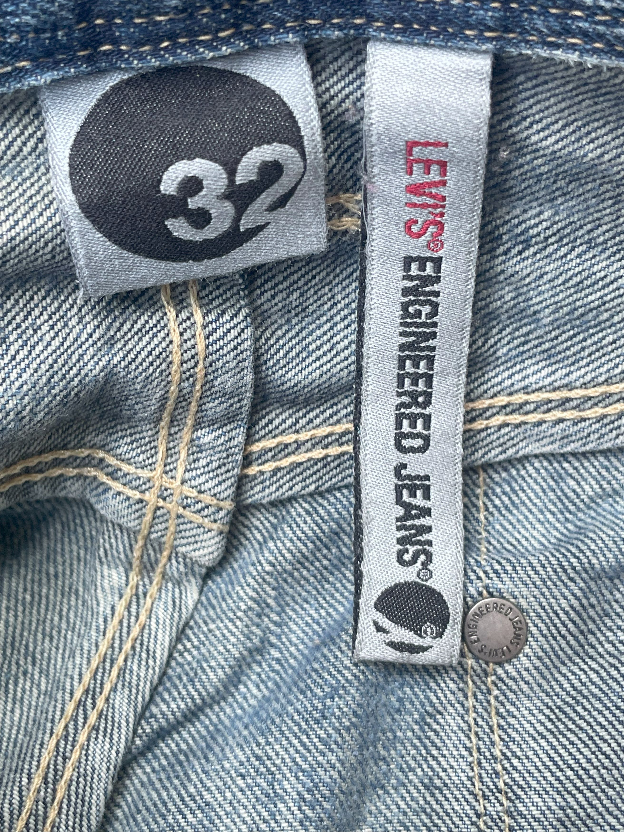 Levi's Vintage Levis Engineered Distresed Denim Size US 33 - 11 Thumbnail