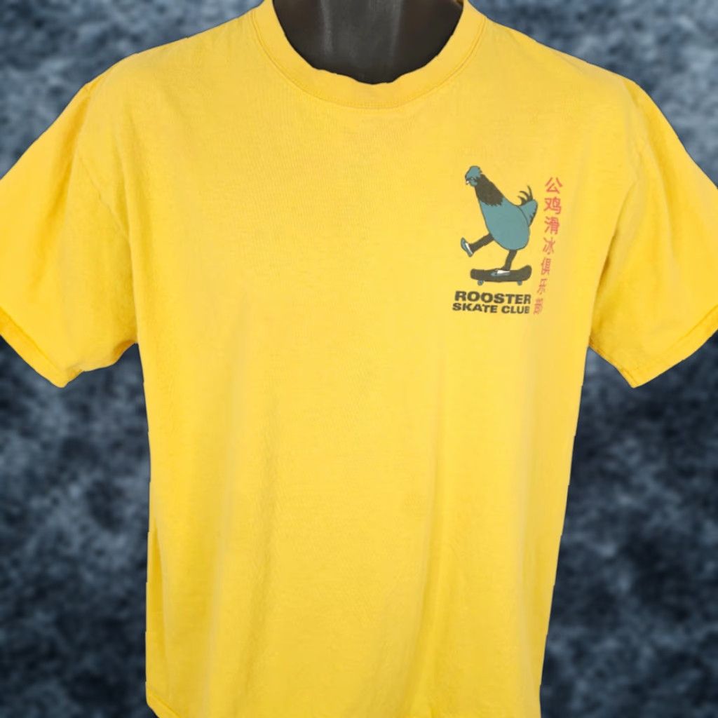 Vintage Rooster Skate Club T Shirt Mens Size Large Yellow Skater Chicken Streetwear Graphic Tee Size US L / EU 52-54 / 3 - 1 Thumbnail