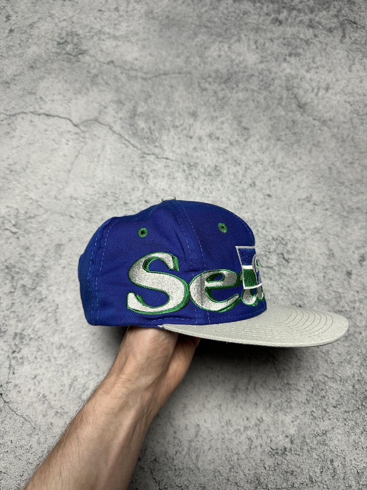 Logo 7 Vintage Seattle Seahawks NFL Logo 7 Cap Size ONE SIZE - 4 Thumbnail