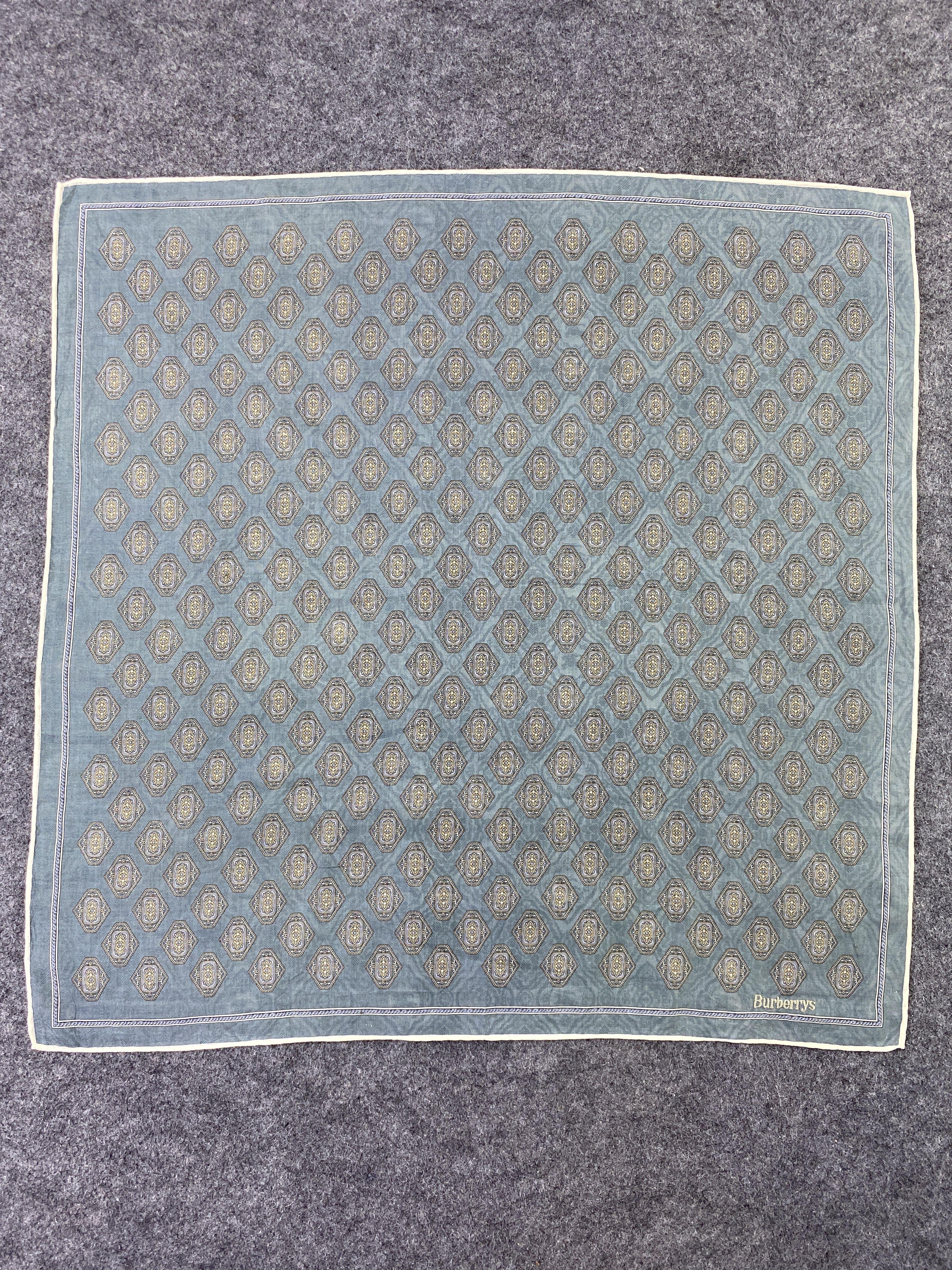 Burberry Burberry Handkerchief / Bandana / Neckerchief-B272 Size ONE SIZE - 3 Thumbnail