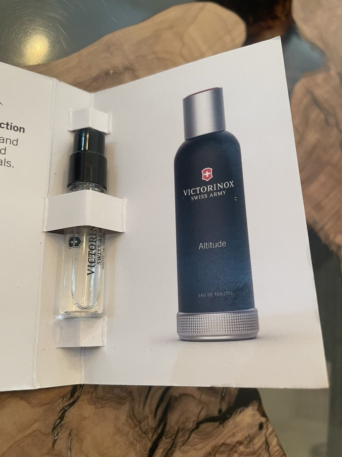Victorinox Victorinox ‘Altitude’ 2ML Eu de Toilete Cologne Fragrance Size ONE SIZE - 4 Thumbnail