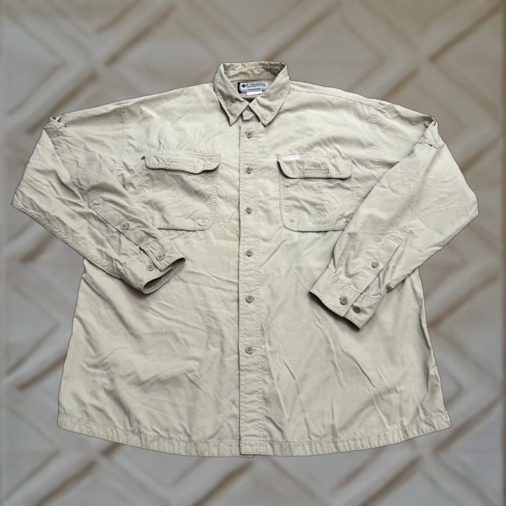 Vintage Columbia Button-Up Shirt Men L Beige Nylon Long Sleeve Outdoor Classic Vintage No Size US L / EU 52-54 / 3 - 1 Thumbnail