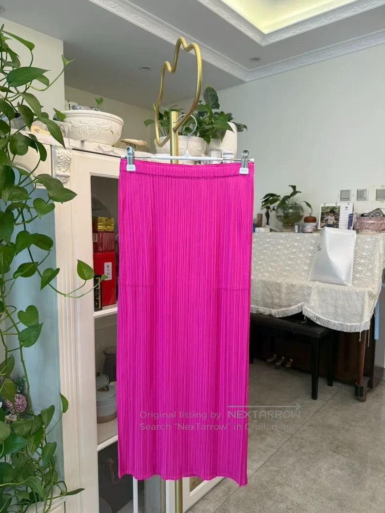 Issey Miyake Issey Miyake size:1 Iridescent Pink Midi Skirt Size 31" - 1 Thumbnail
