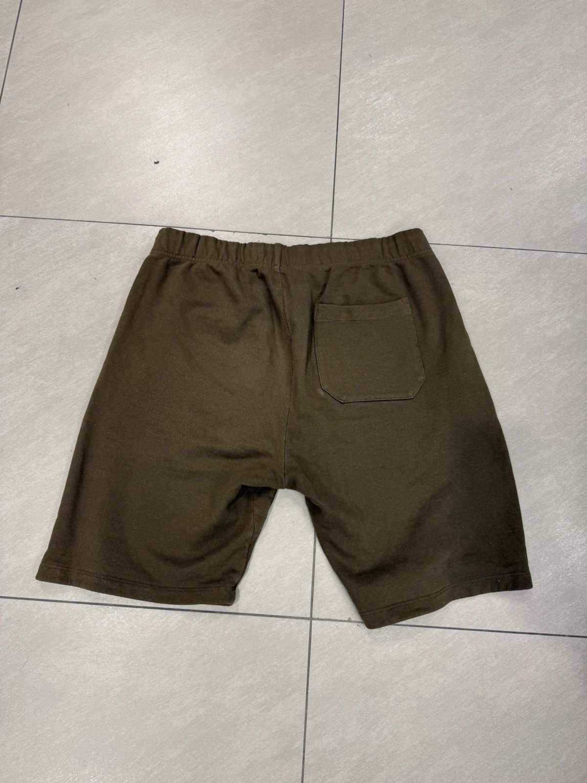 Chrome Hearts Chrome Hearts Vertical Logo Sweatshorts Olive Size US 34 / EU 50 - 2 Thumbnail