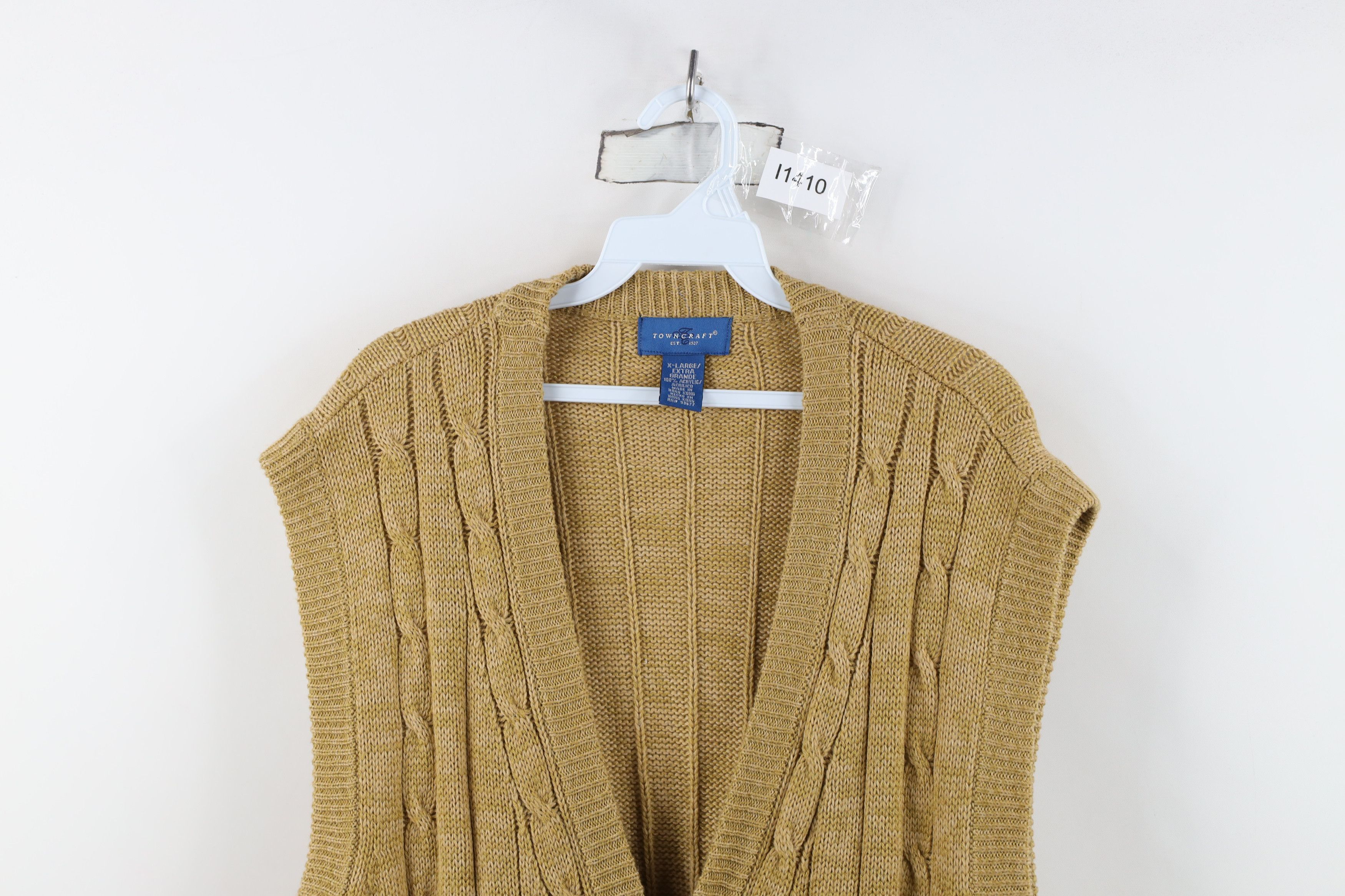 Vintage Vintage 90s Streetwear Cable Knit Cardigan Sweater Vest Size US XL / EU 56 / 4 - 2 Thumbnail