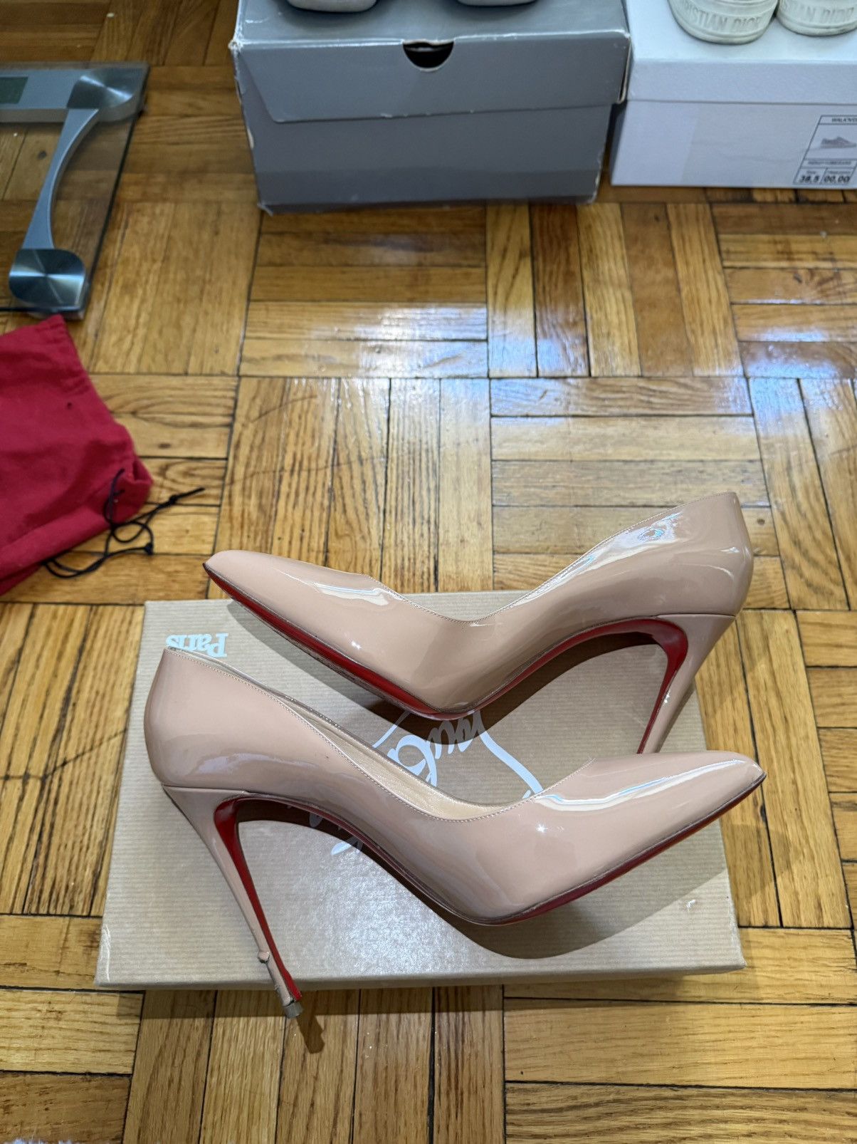 Christian Louboutin Christian Louboutin So Kate Patent Pointed-Toe Red Sole Pump Size US 10.5 / IT 40.5 - 11 Thumbnail