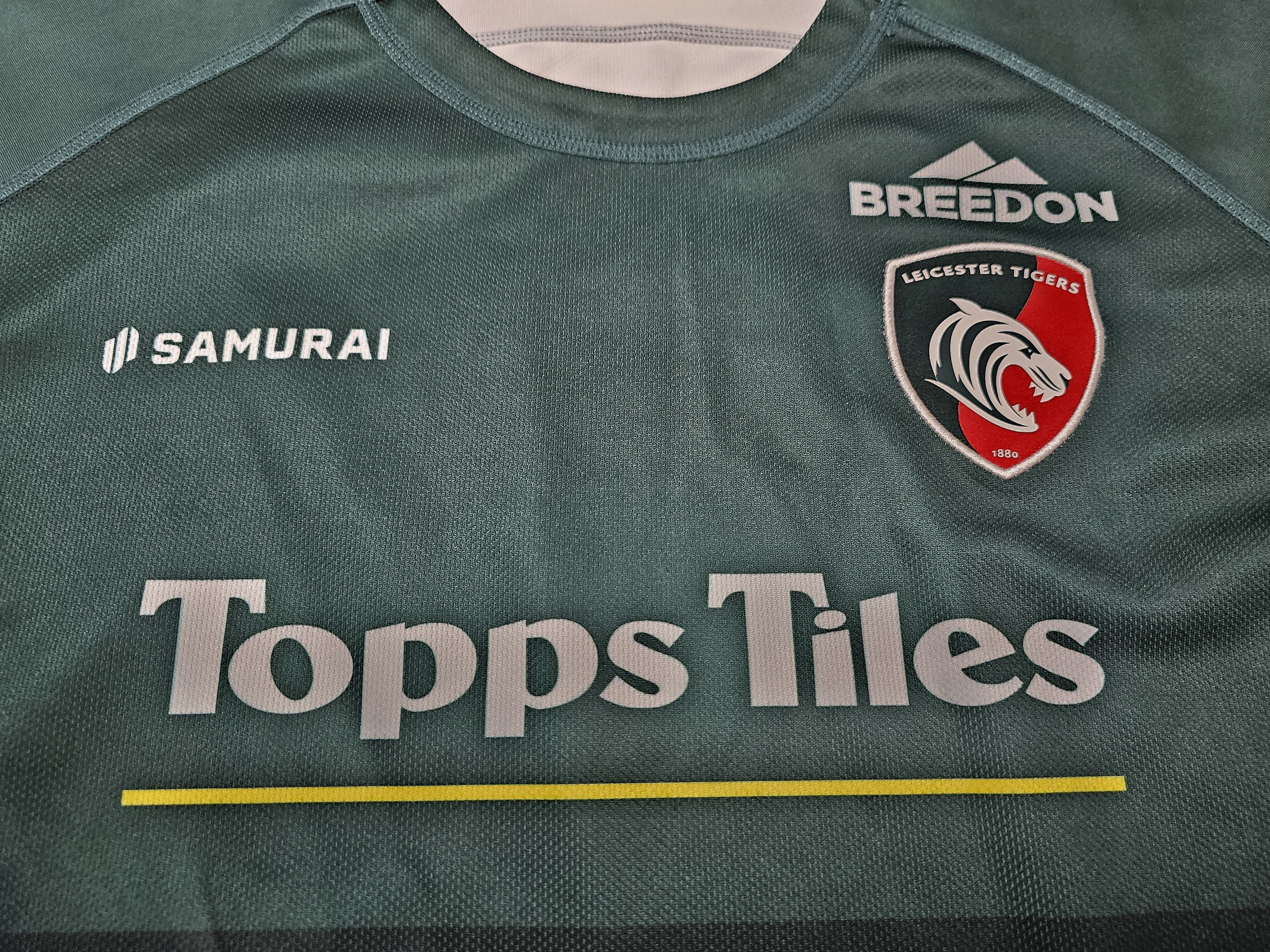 Other LEICESTER TIGERS RUGBY JERSEY ENGLAND RUGBY UNION JERSEY 3XL Size US XXL / EU 58 / 5 - 3 Thumbnail