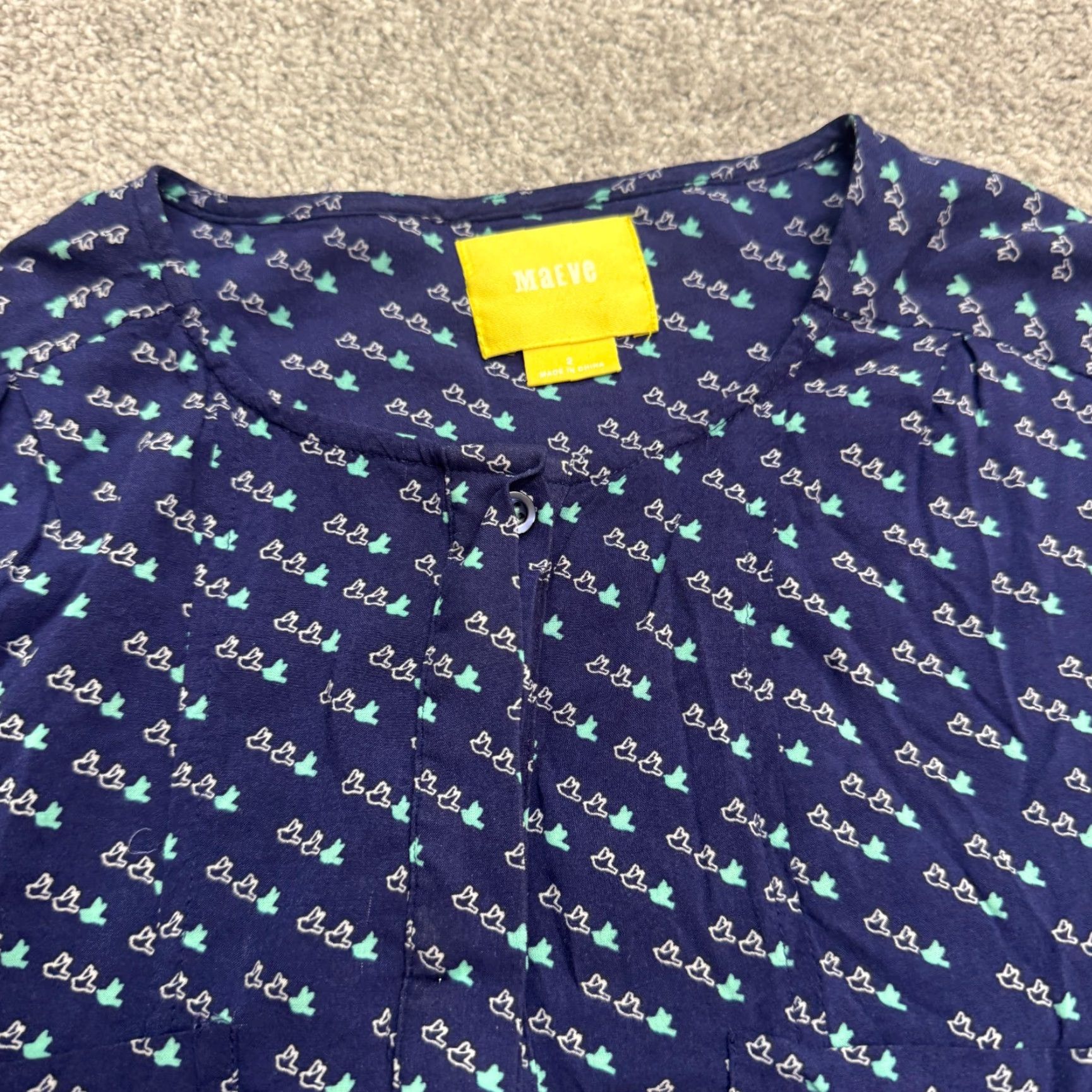 Vintage Maeve Bird Print Button Down Blouse Womens 2 Navy Blue Crew Neck Casual Long Sleeve Rayon Regular Size 2 Blue Women Mens Girls Size XS / US 0-2 / IT 36-38 - 3 Thumbnail