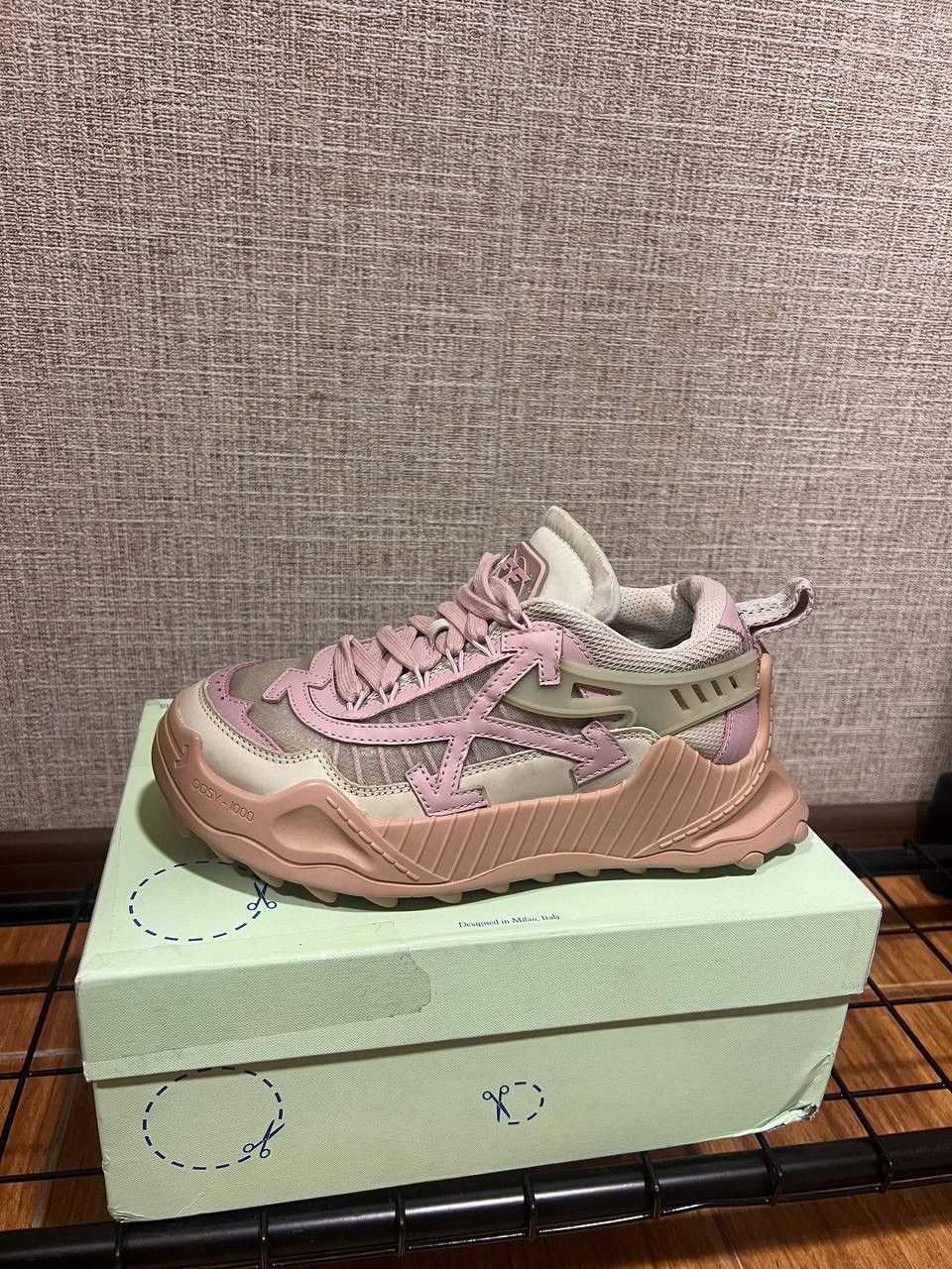 Off-White OFF WHITE ODSY-1000 PINK BEIGE Size US 7 / IT 37 - 3 Thumbnail