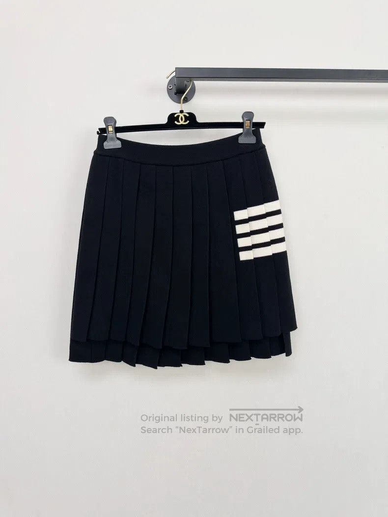 Thom Browne Thom Browne Wool Knit Skirt Size 25" / US 0 / IT 36 - 1 Thumbnail