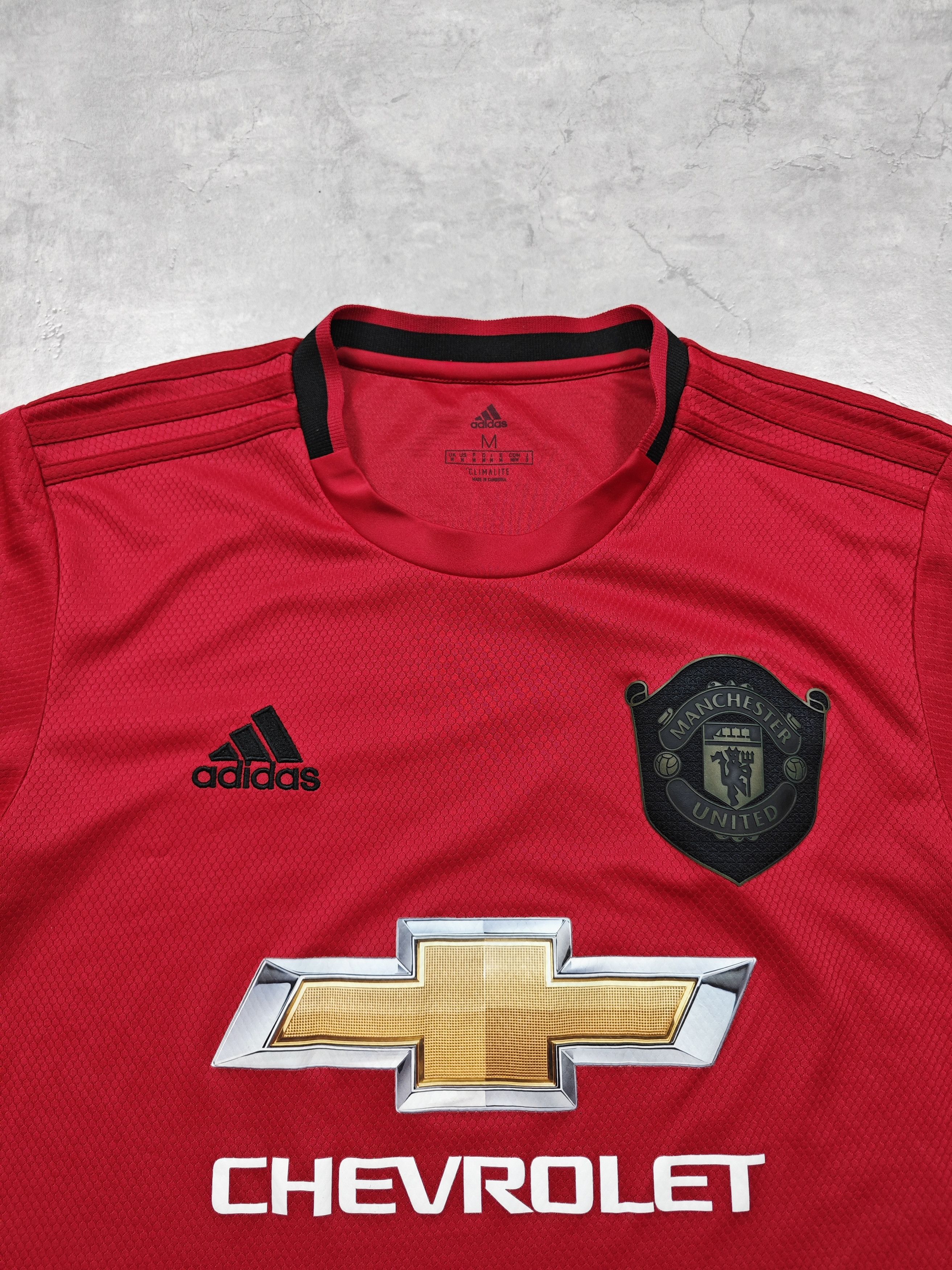 Adidas Adidas Manchester United 2018 Size US M / EU 48-50 / 2 - 2 Thumbnail