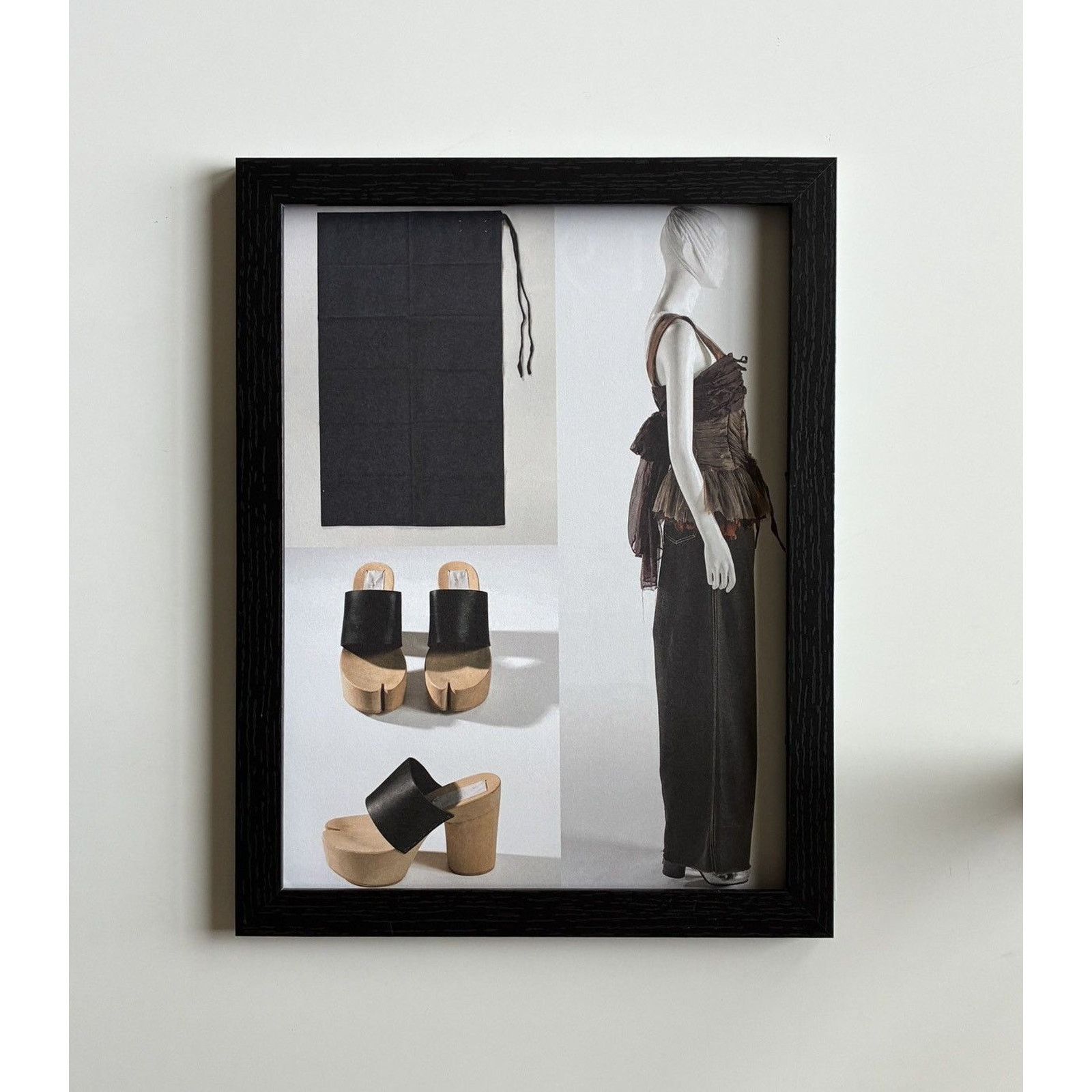 Maison Margiela × Vintage Maison Margiela Archive Tabis sandals photo framed 9x12 Size ONE SIZE - 1 Thumbnail