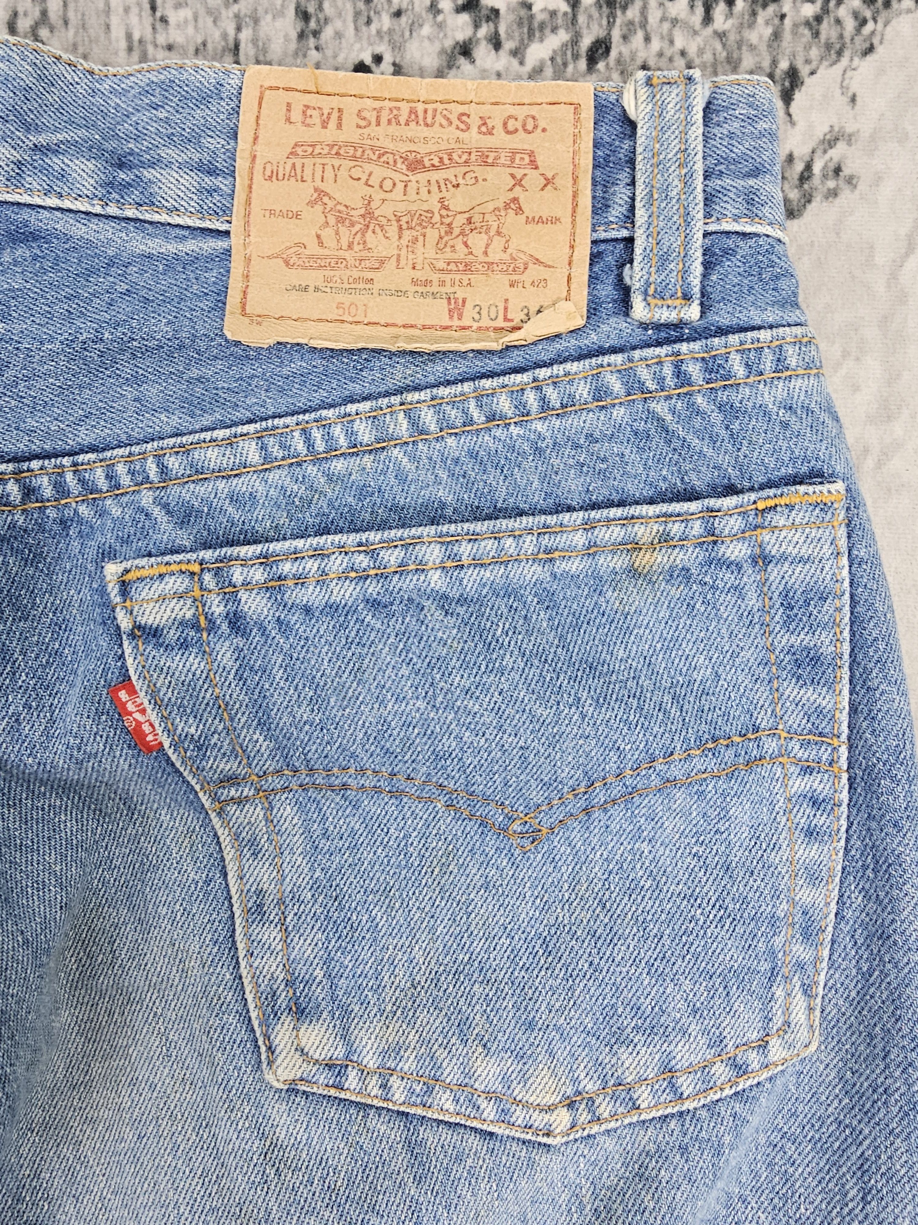 Levi's Vintage LEVIS 501 Faded Bleach Design Blue Jeans L0453 Size US 29 - 11 Thumbnail