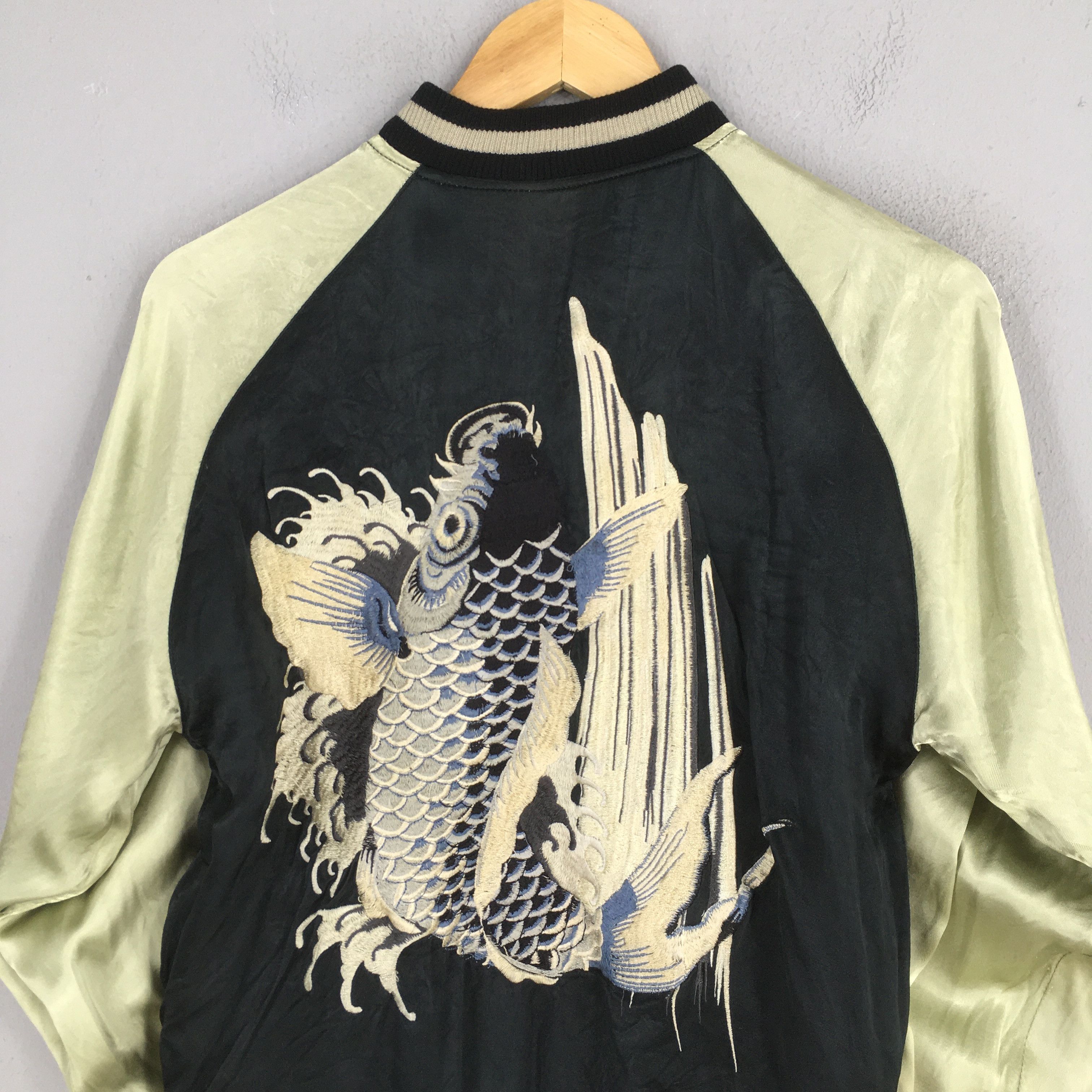 Japanese Brand Vintage Sukajan Japan Fish Koi Jacket Small Size US S / EU 44-46 / 1 - 12 Thumbnail