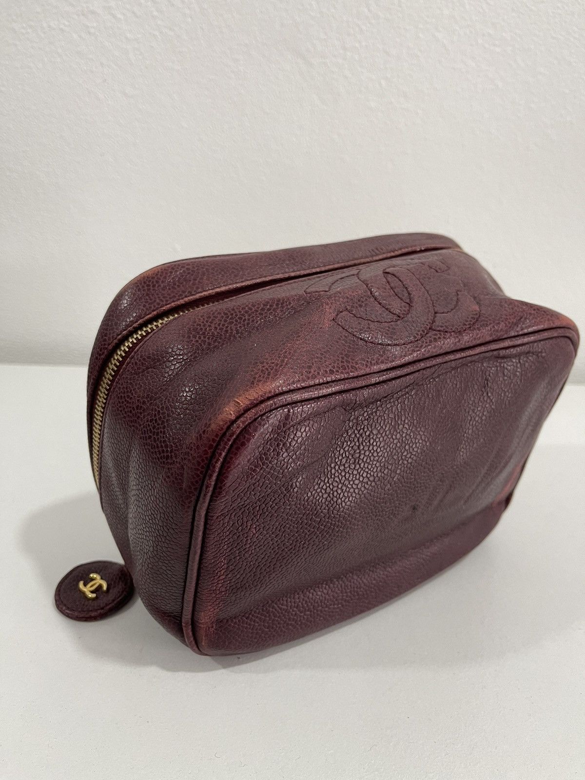 Chanel VINTAGE CHANEL CAVIAR LEATHER CASE COSMETIC BAG Size ONE SIZE - 1 Thumbnail