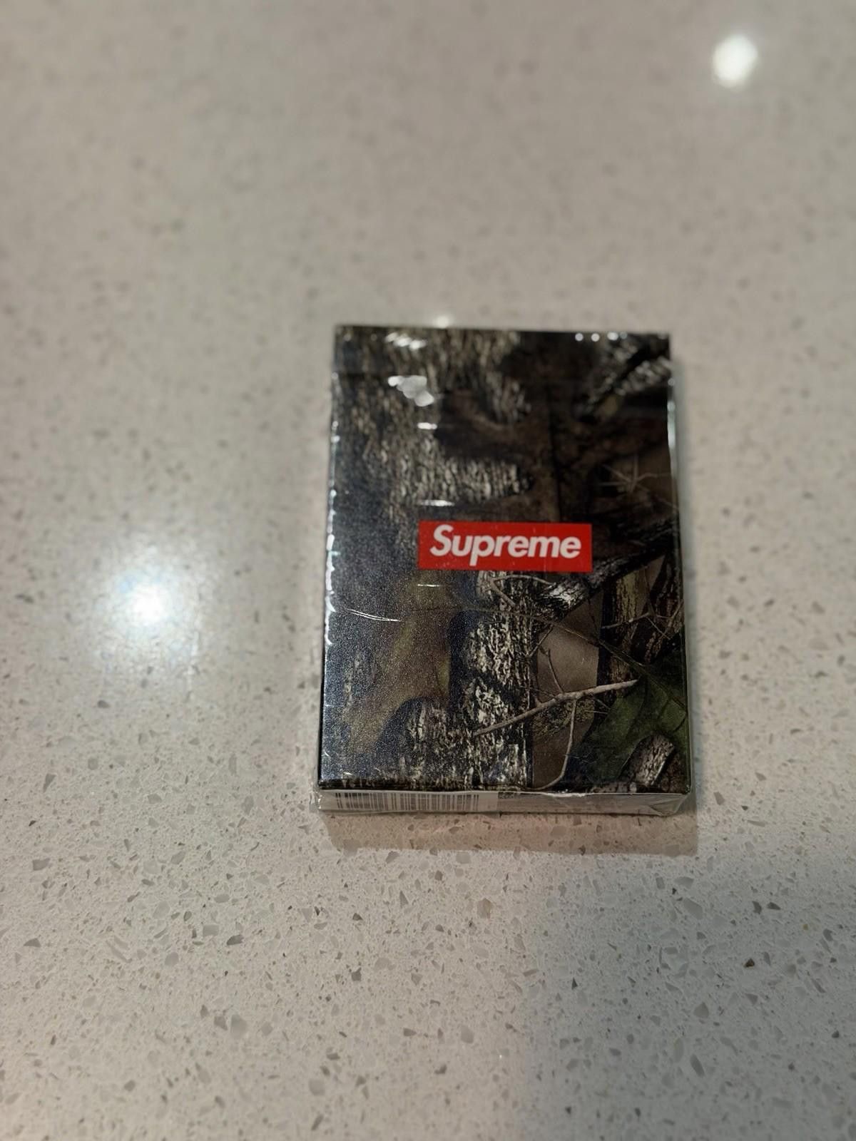 Bicycle Supreme Camo Playing Card Deck SS25 Brand New Authentic Size ONE SIZE - 2 Thumbnail