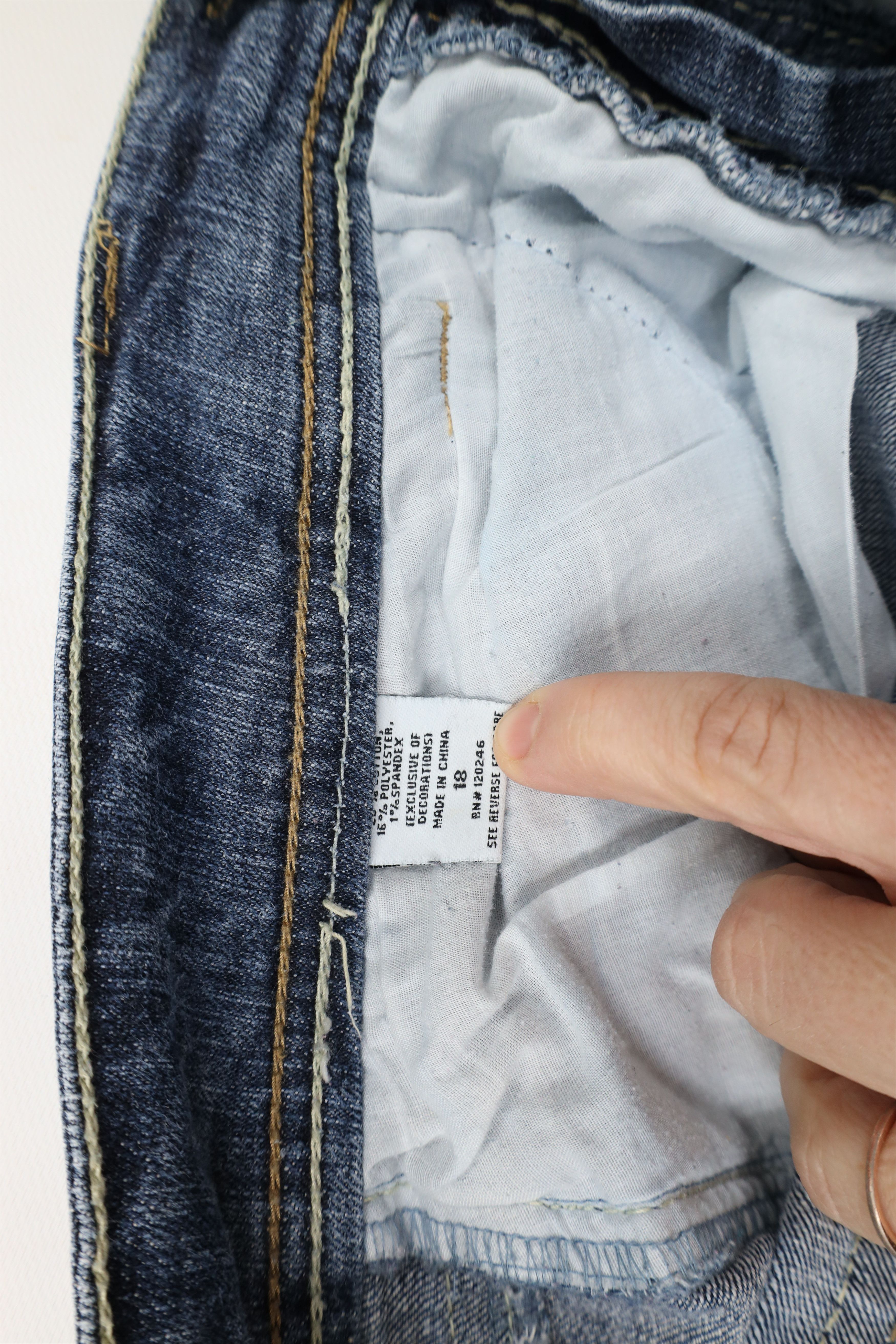 Vintage Vintage Y2K Streetwear Thick Stitch Flared Denim Jeans Size 40" / US 18 - 9 Thumbnail