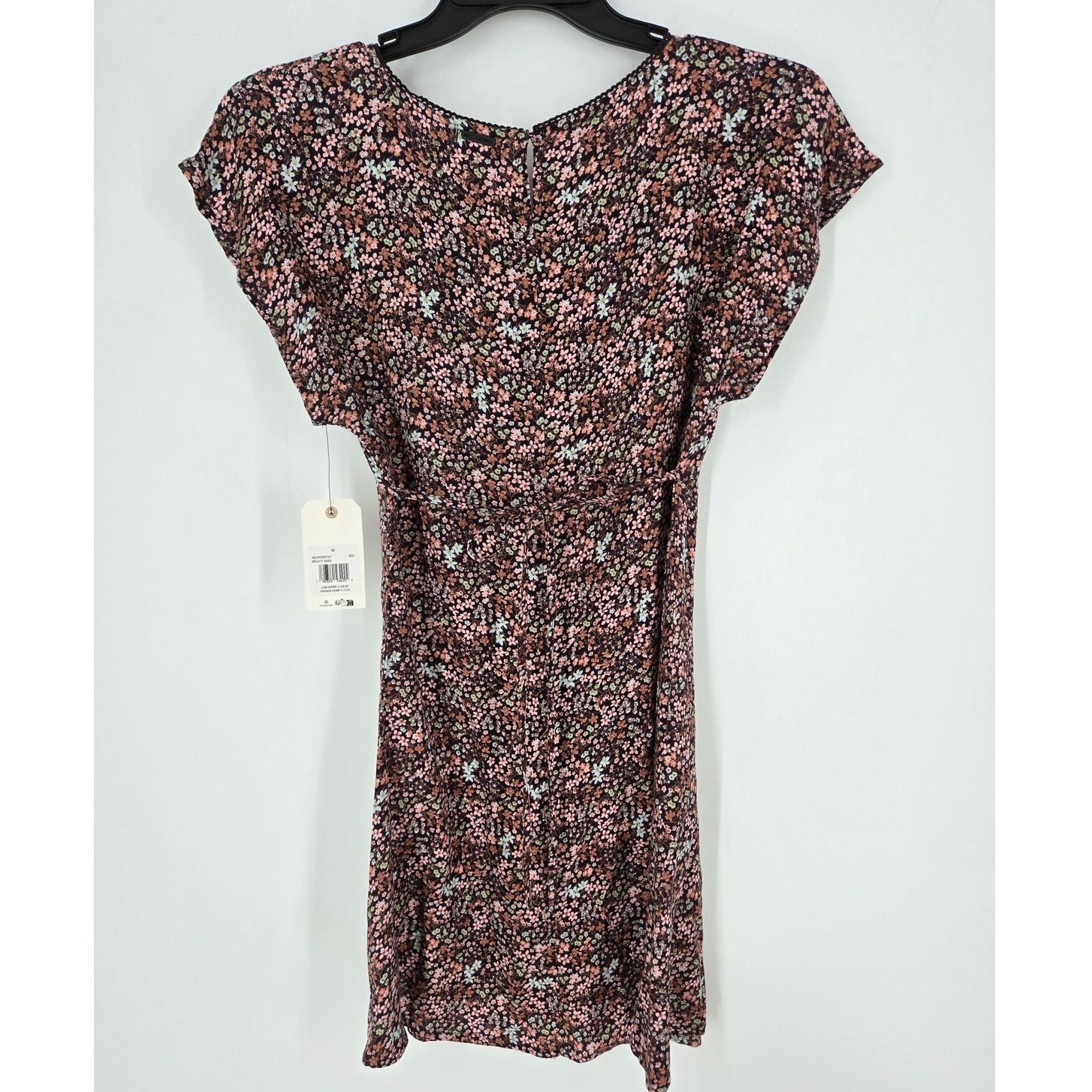 Billabong NWT Billabong Bright Skies Mini Dress Floral in Size M Size M / US 6-8 / IT 42-44 - 4 Thumbnail