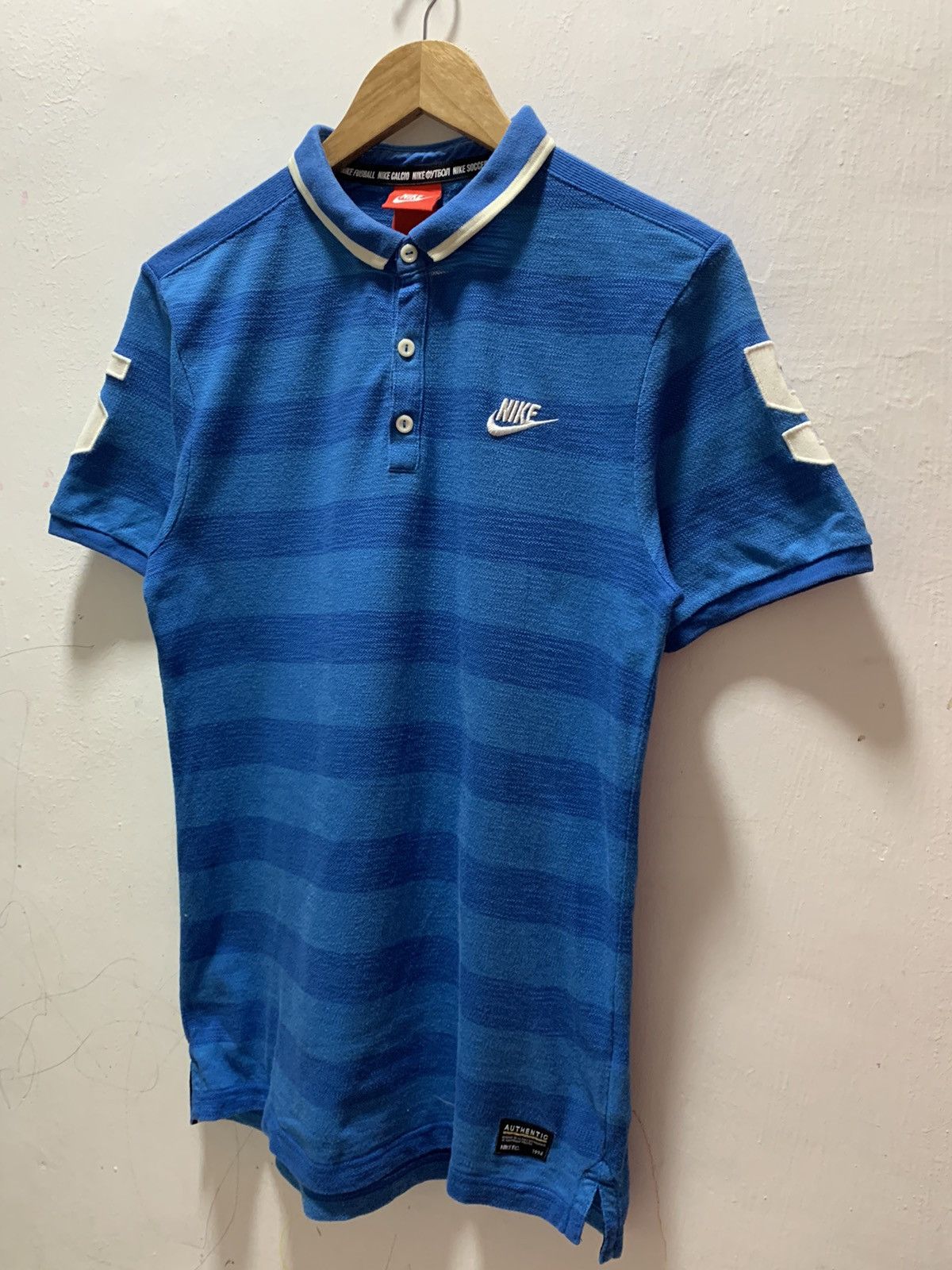 Nike Nike Polo Shirt Medium Size Size US M / EU 48-50 / 2 - 7 Thumbnail