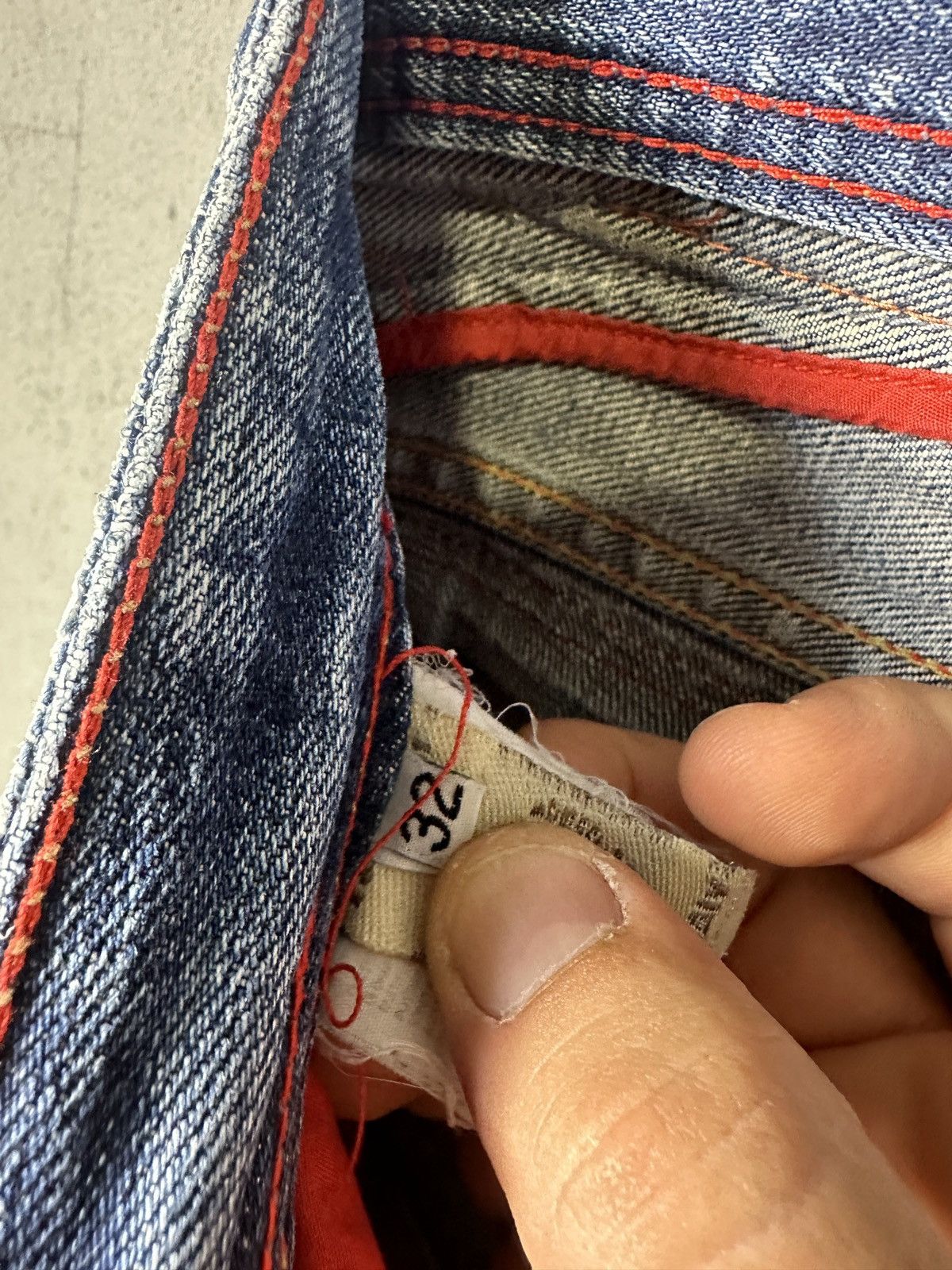 Diesel Vintage Distressed Diesel Japanese Dragons Y2K Jeans Size US 32 / EU 48 - 14 Thumbnail