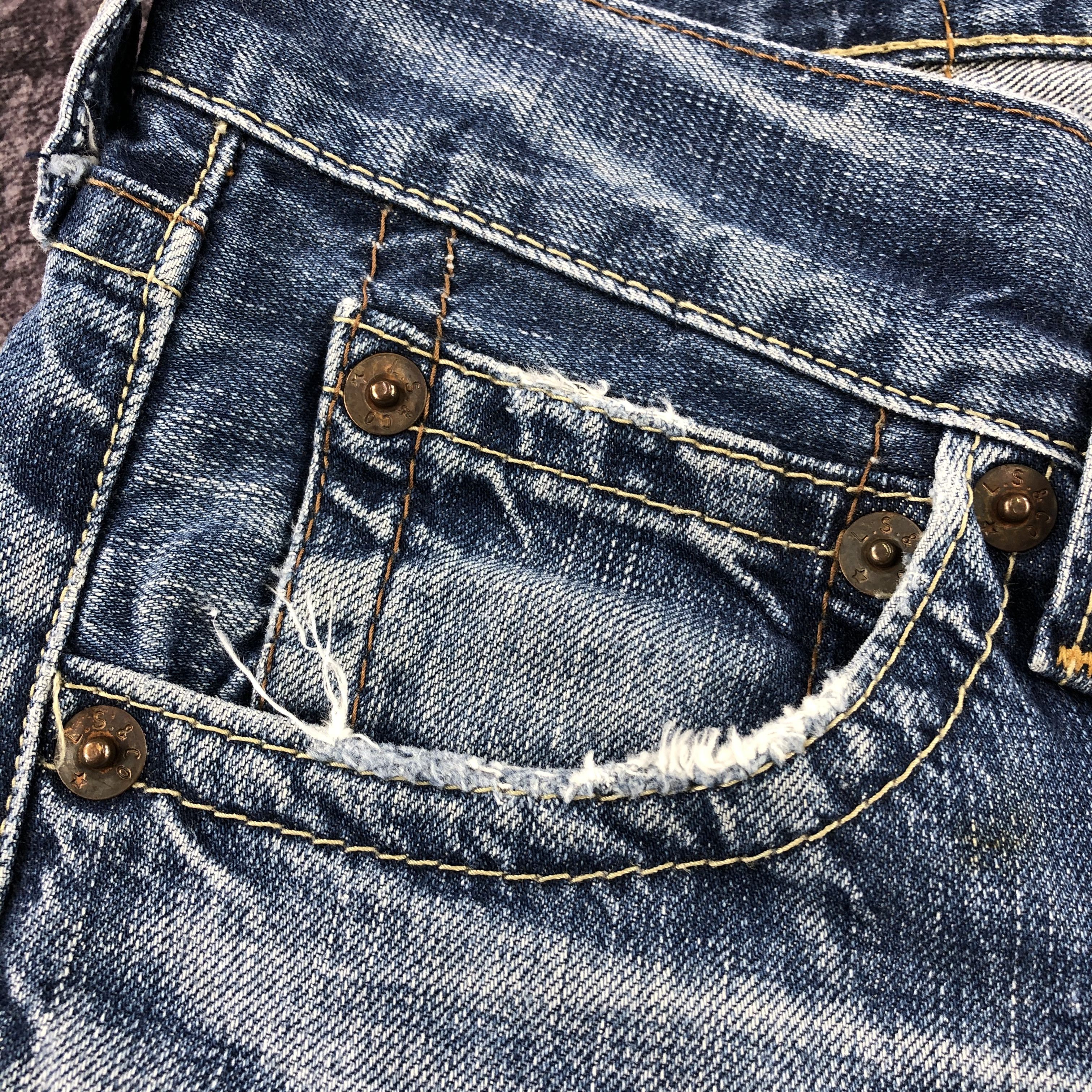 Levi's × Vintage Vintage Blue Wash Levis 502 Jeans-JM2699 Size US 31 - 9 Thumbnail