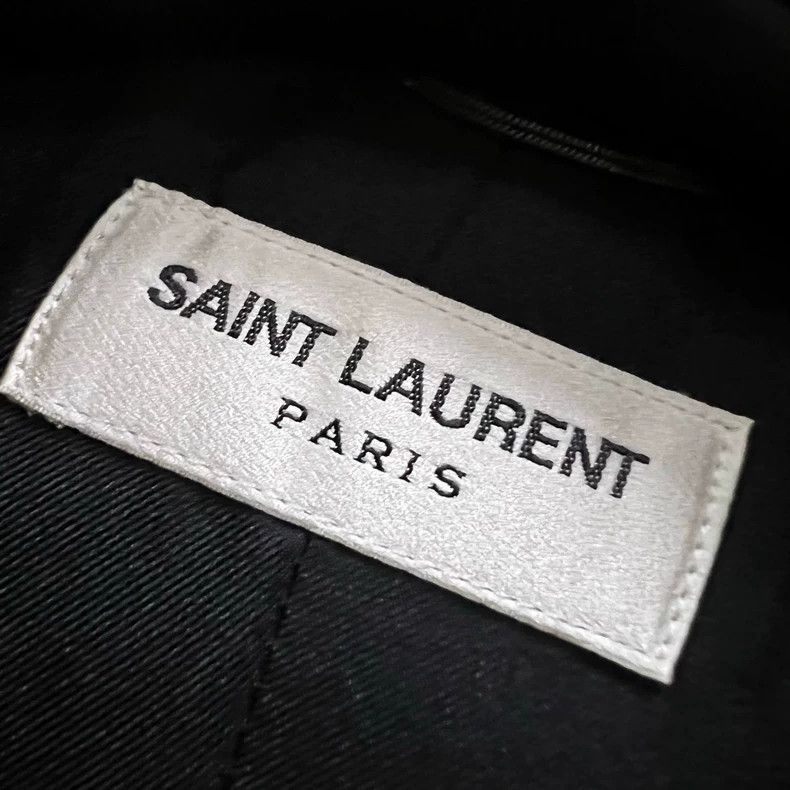 Yves Saint Laurent saint Laurent Black suit with red and gold stripes suit 250 Size 46R - 3 Thumbnail