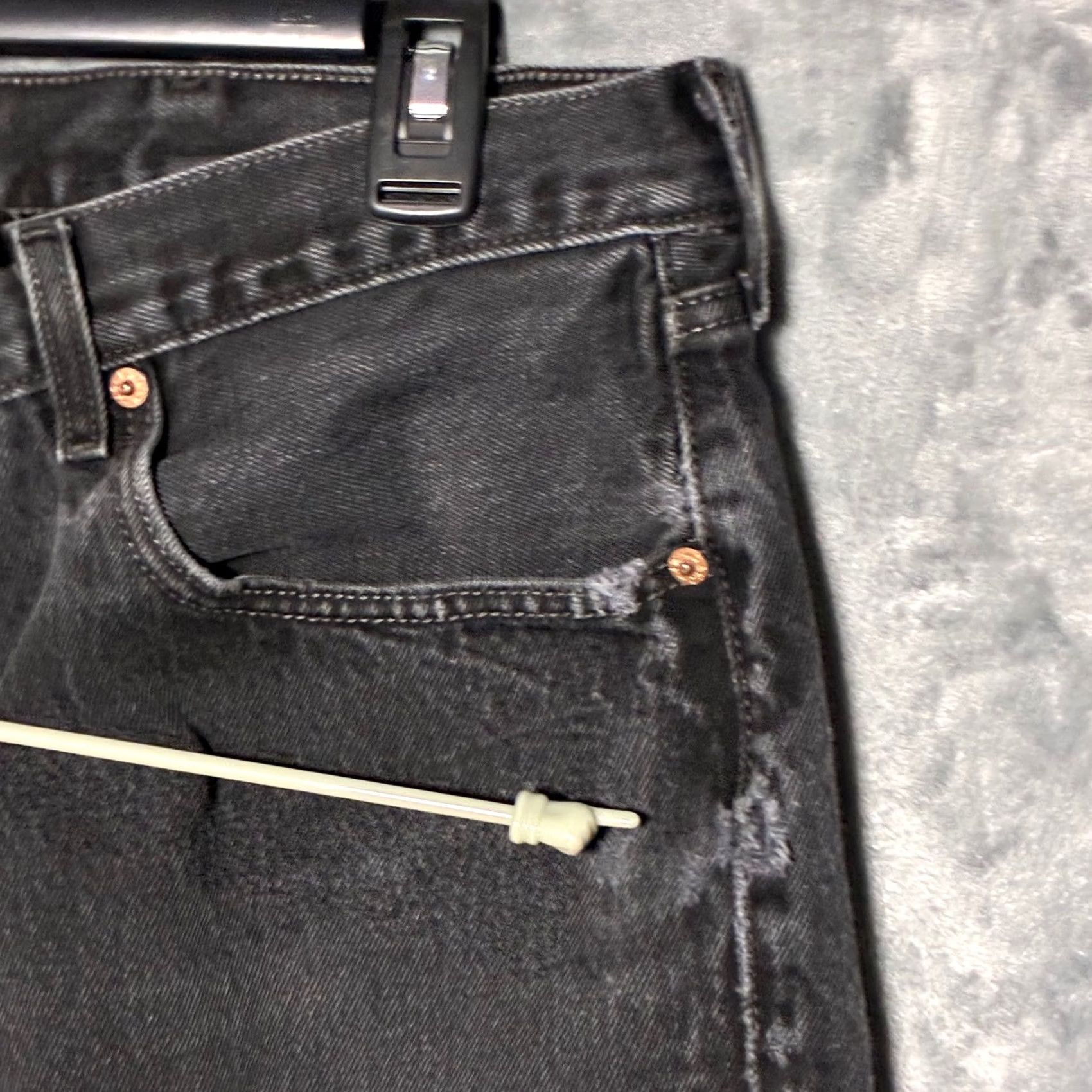 Levi's VINTAGE Levi's 501 Mens Jeans Black Straight Leg Button Fly 40x30 Faded Original Fit Grunge Punk Rock Retro Mens Size US 40 / EU 56 - 3 Thumbnail