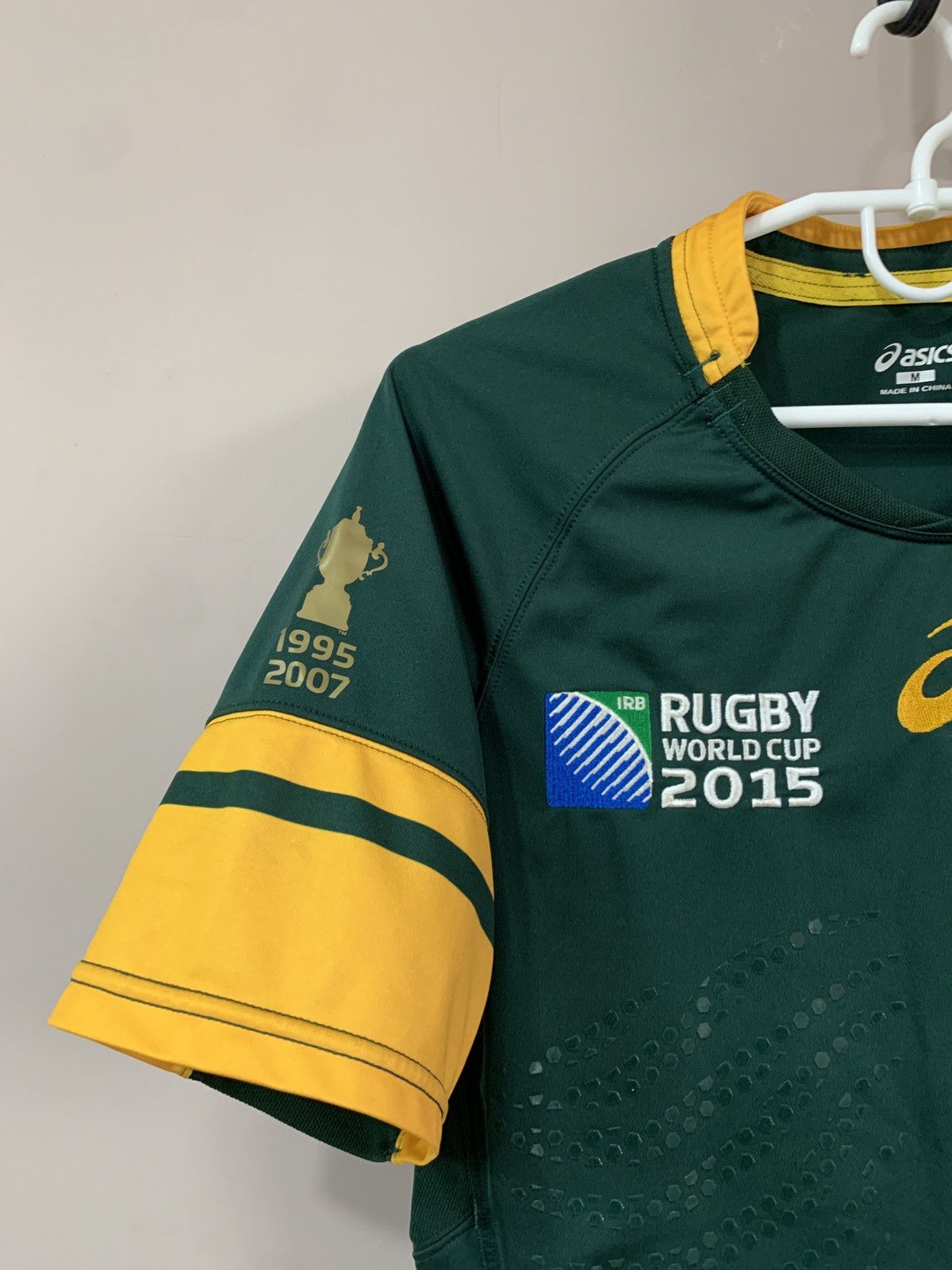 Asics South Africa 2015 Home Rugby Union Shirt ASICS Jersey Sz M Size US M / EU 48-50 / 2 - 4 Thumbnail