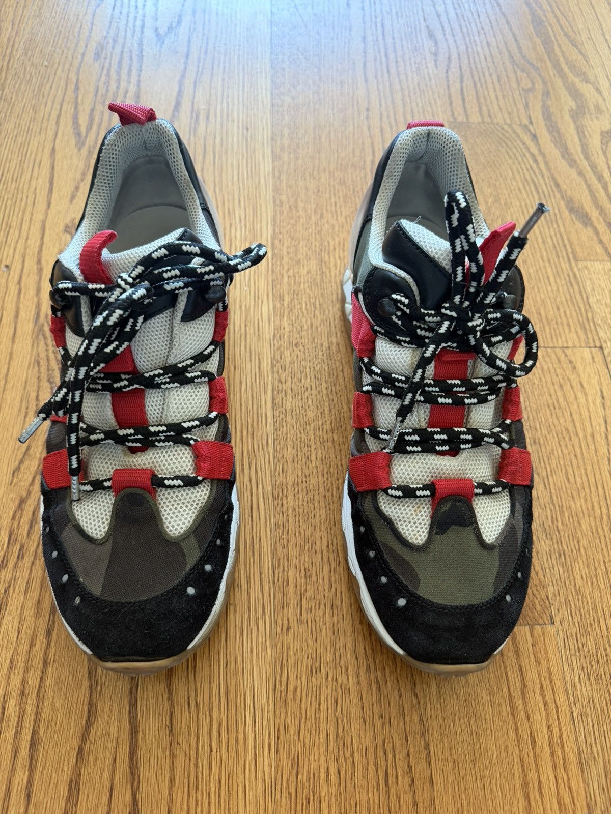 Givenchy ***RARE GIVENCHY SNEAKERS Size US 11 / EU 44 - 1 Thumbnail