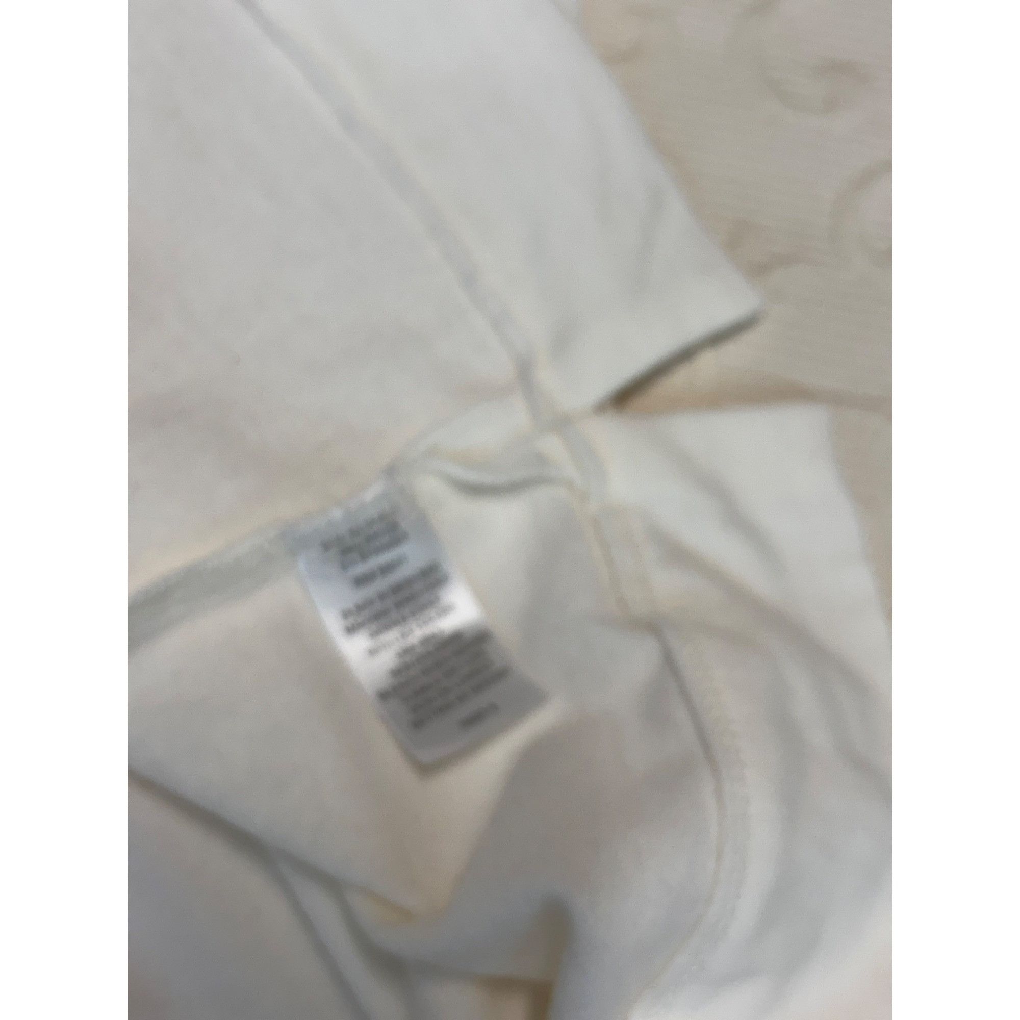 Liz Claiborne Liz Claiborne Women’s faux-Henley Tee, Crema, Size M Size S / US 4 / IT 40 - 8 Thumbnail
