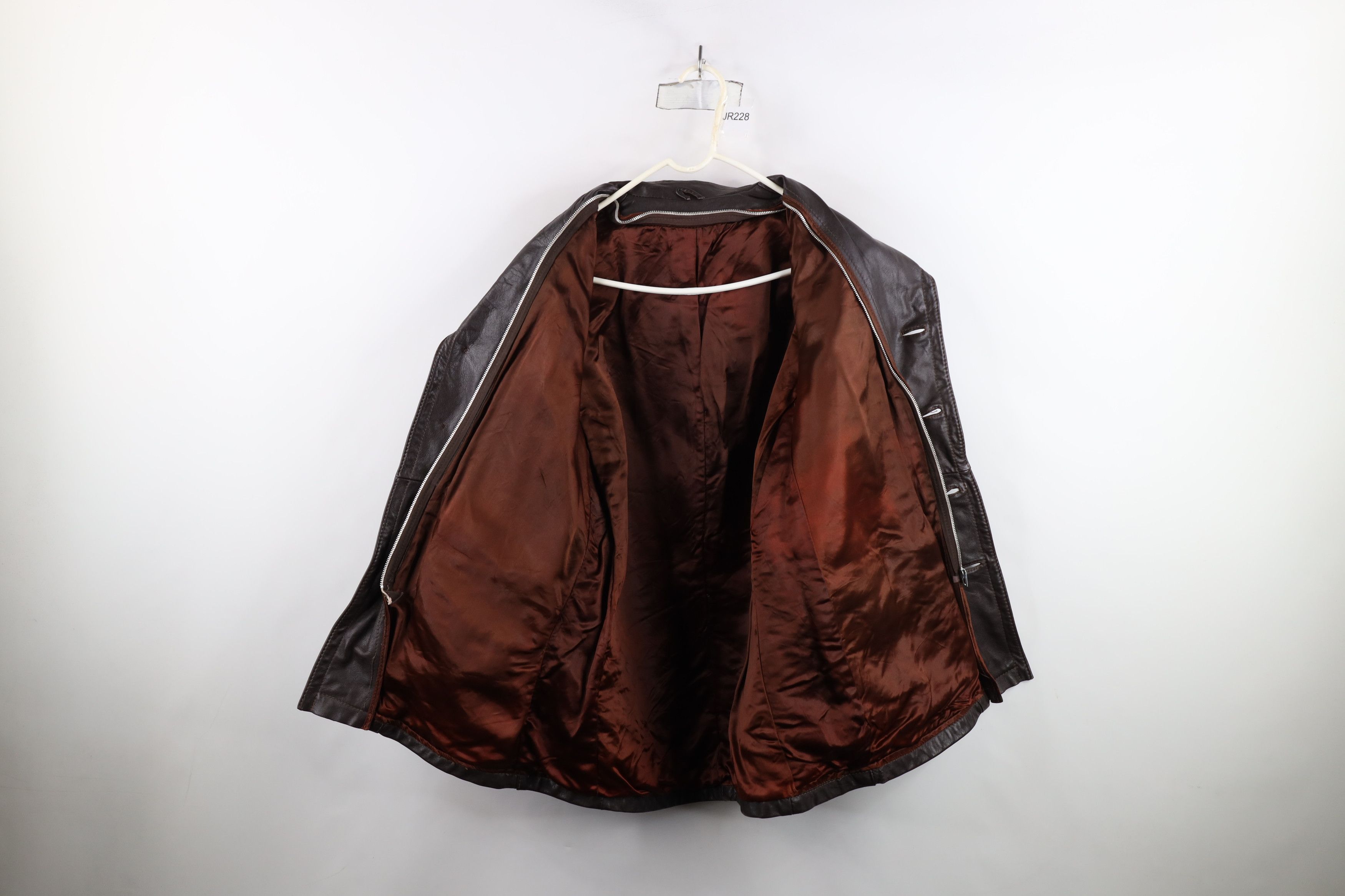 Vintage Vintage 60s 70s Streetwear Leather Full Button Jacket Size US M / EU 48-50 / 2 - 9 Thumbnail