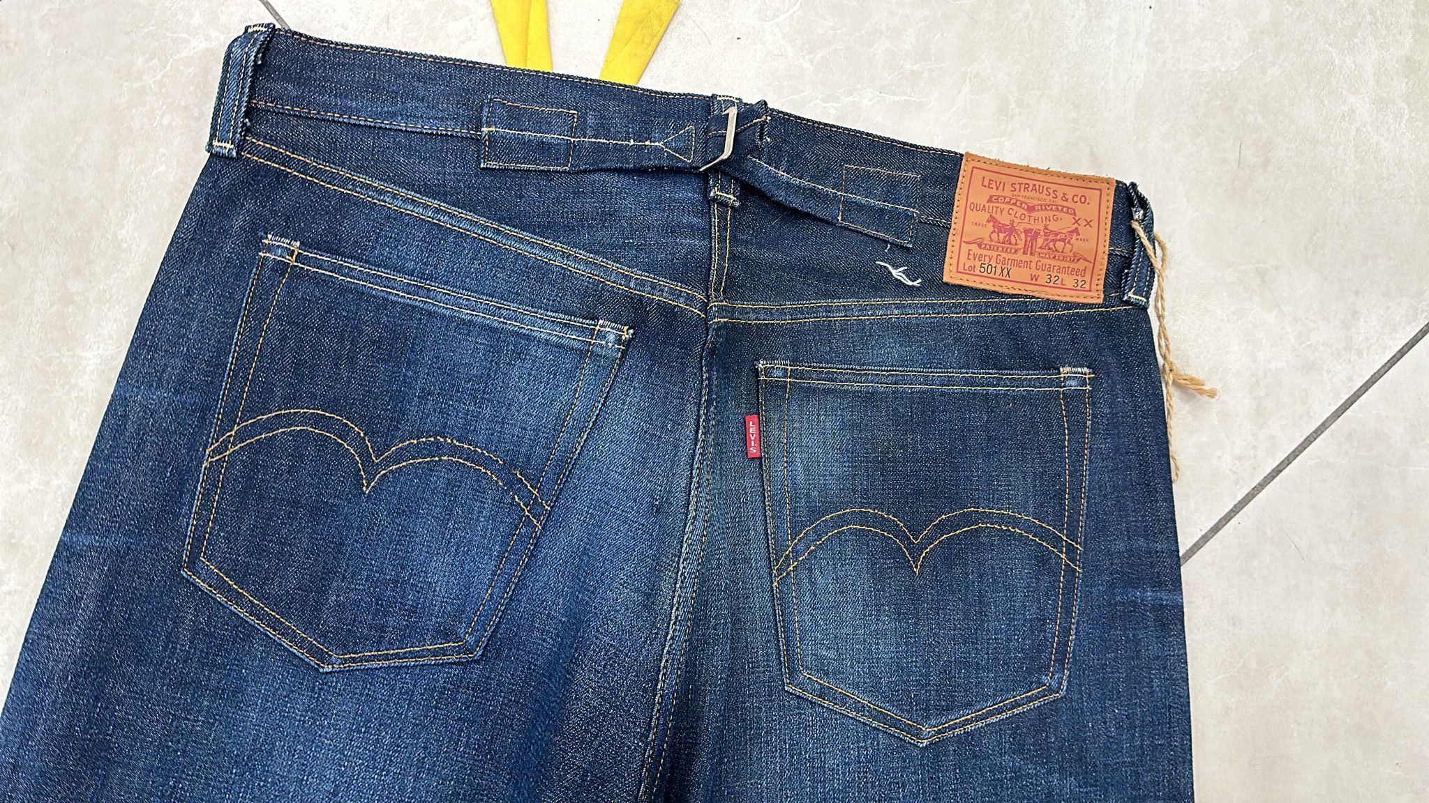 Levi's Vintage Clothing LVC Levi's Vintage Clothing 1937 501XX BigE Selvedge Jeans Size US 32 / EU 48 - 3 Thumbnail