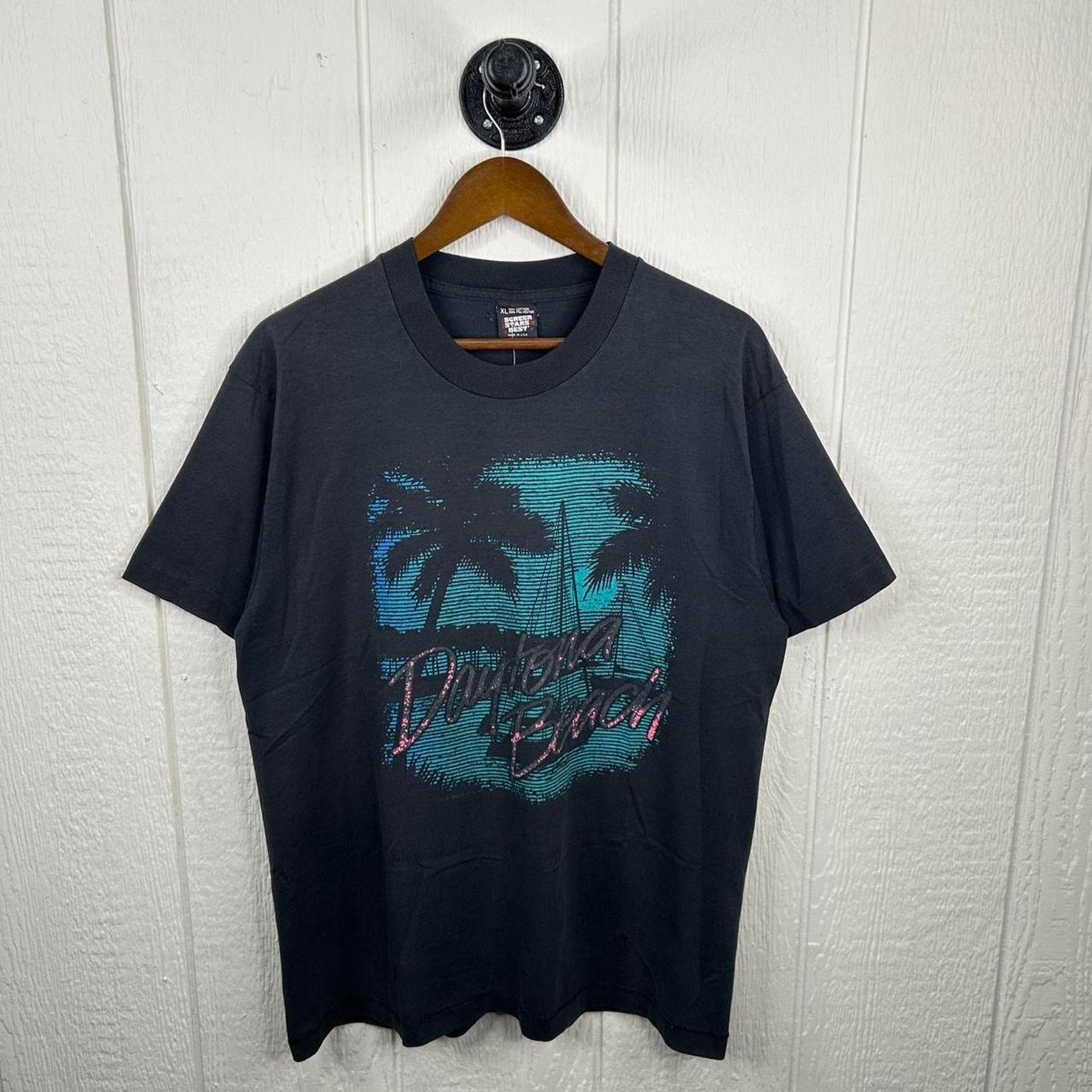 Other Vintage 90’s Daytona Beach Florida Graphic Tee Size X-Large Size US XL / EU 56 / 4 - 1 Thumbnail