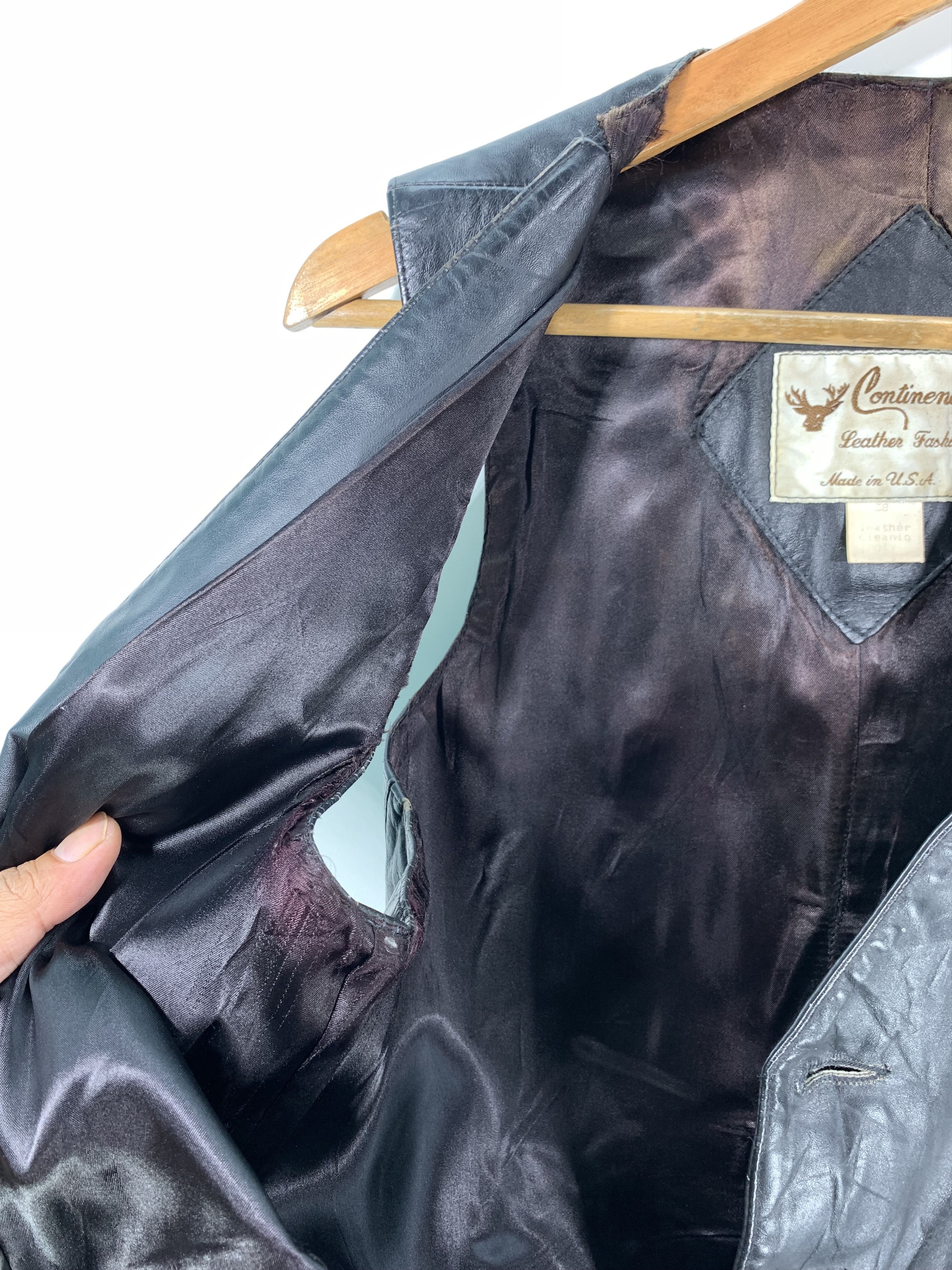 Leather × Vintage 70-80s Vintage Continentel Leather Vest Size US S / EU 44-46 / 1 - 10 Thumbnail
