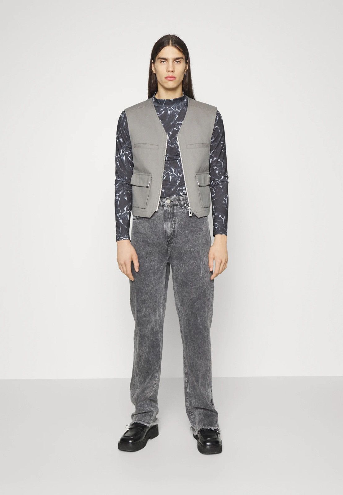 image of ds! Fw22 Han Kjobenhavn Cotton Cargo Grey Vest, Men's (Size Small)