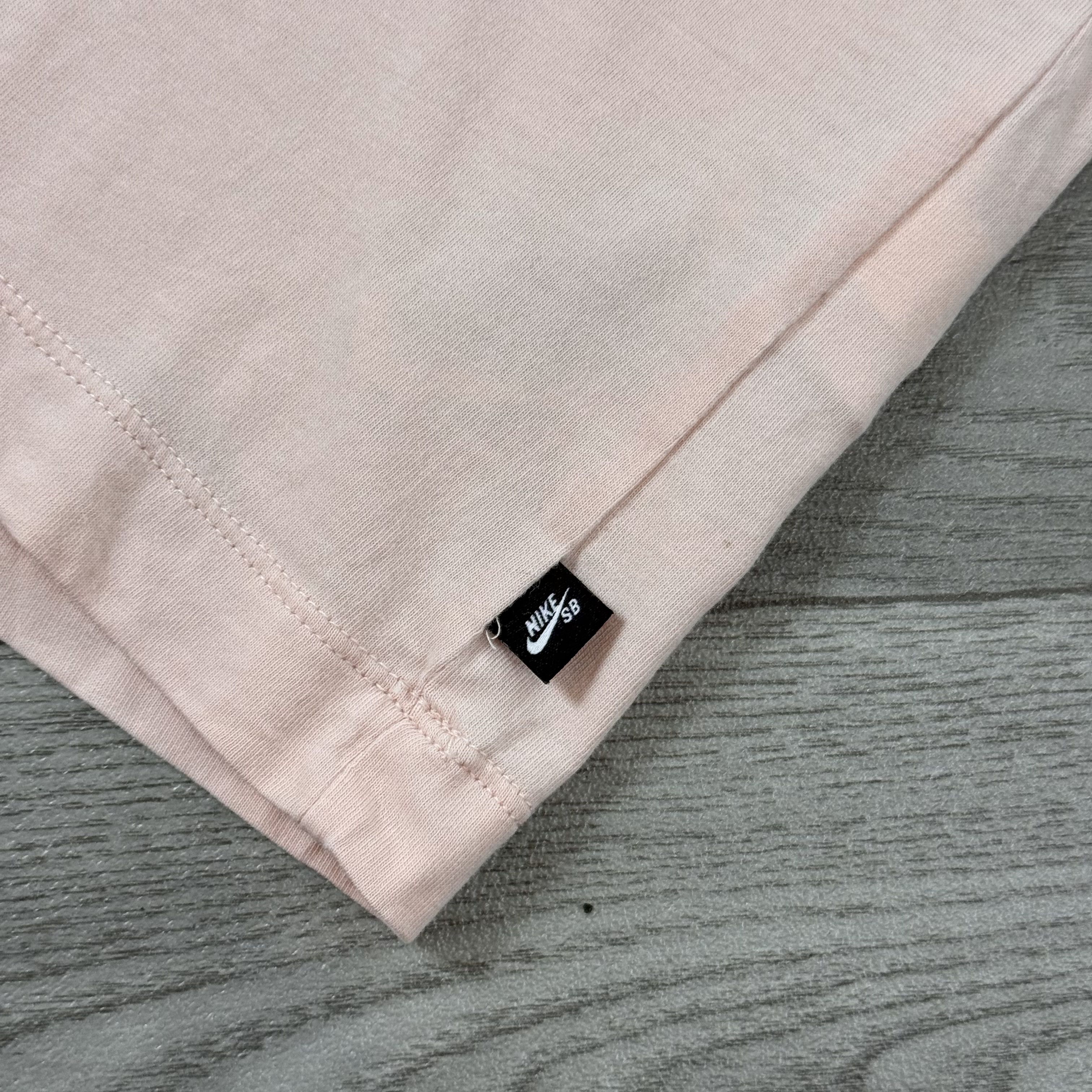 Nike SB Nike SB Pocket Orange Tee Shirt XL Size US XL / EU 56 / 4 - 3 Thumbnail