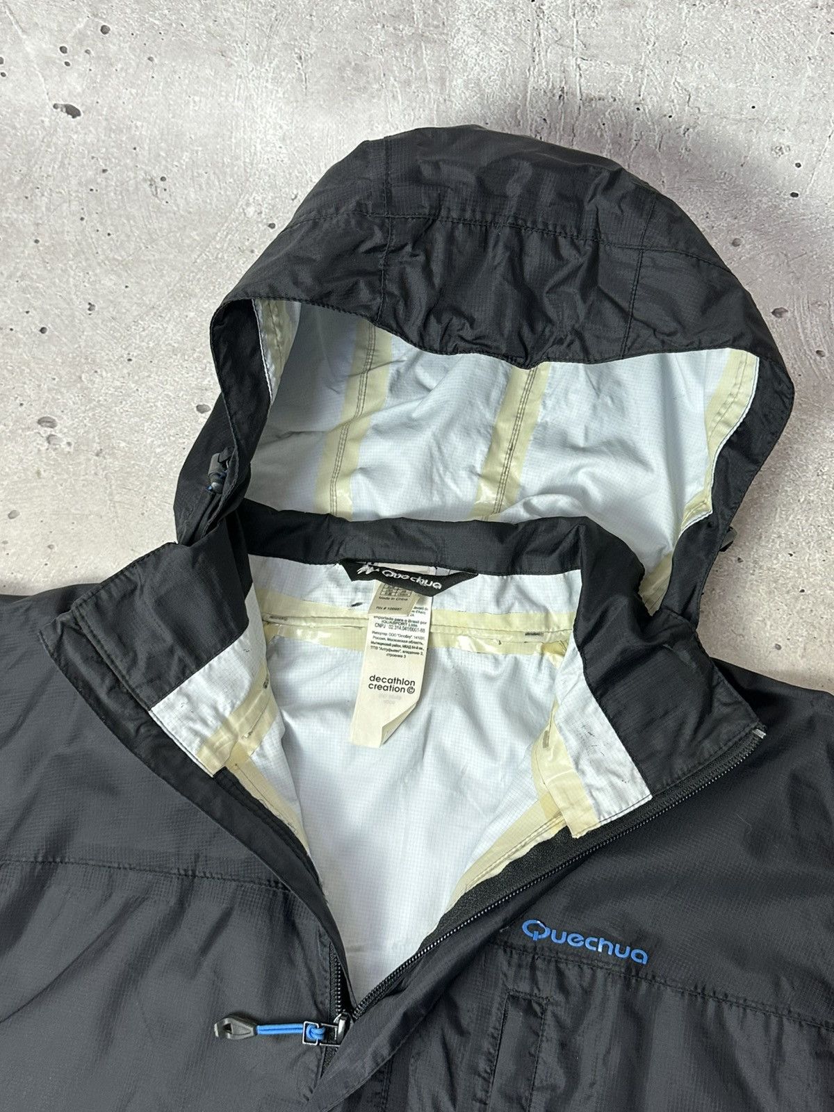 Other Quechua Balck Nylon Men’s Light Membrane Hooded Jacket Size US S / EU 44-46 / 1 - 8 Thumbnail