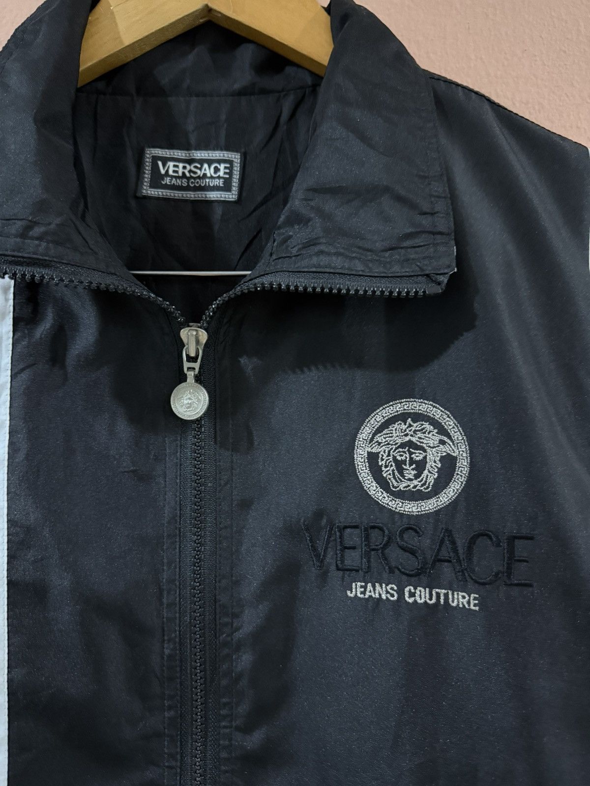 Designer × Versace Vintage Vest Versace Big Logo Spellout Size US L / EU 52-54 / 3 - 3 Thumbnail