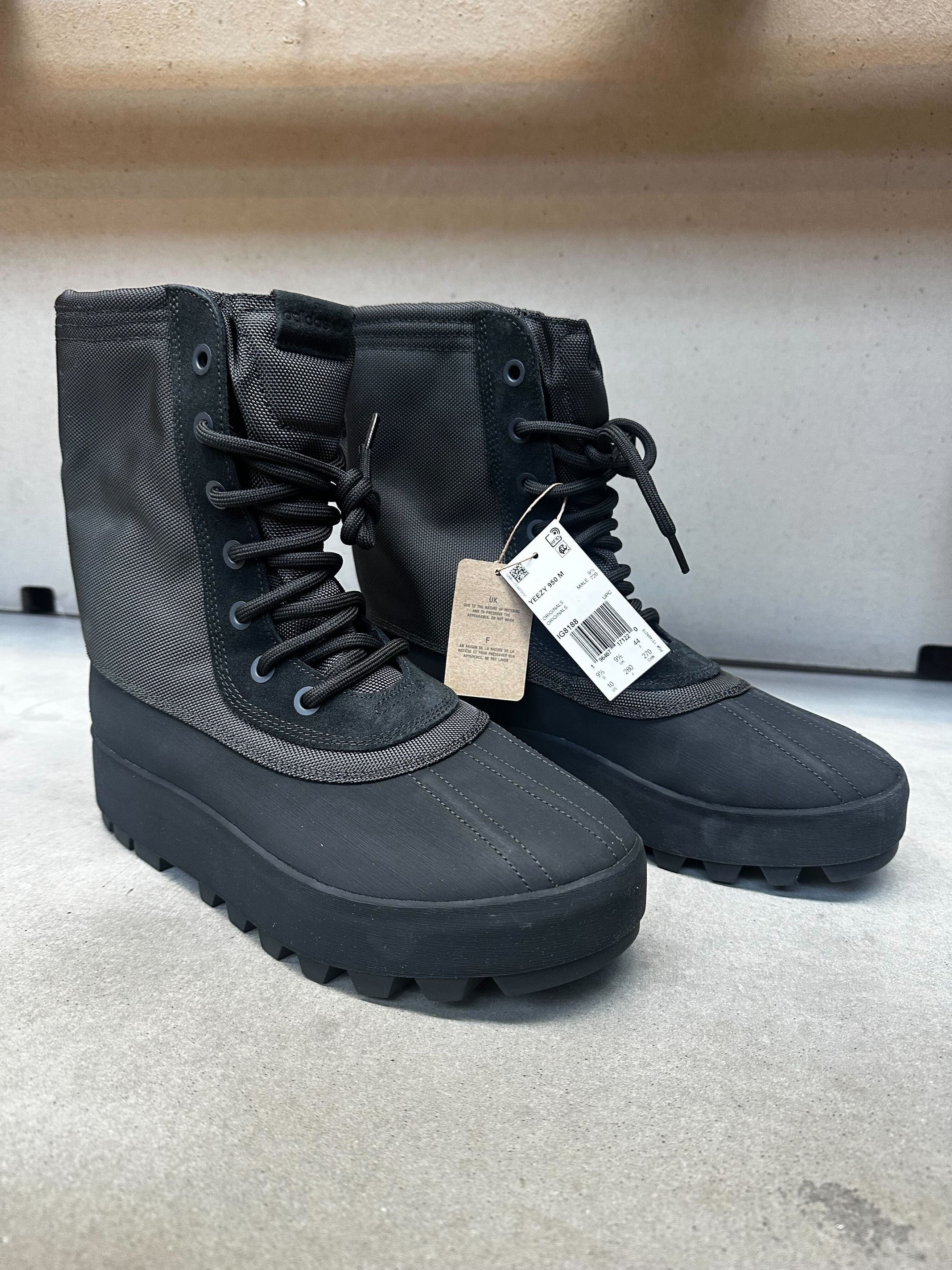 adidas gazelle silver green womens adidas Yeezy 950 Pirate Black (2023) main image 0