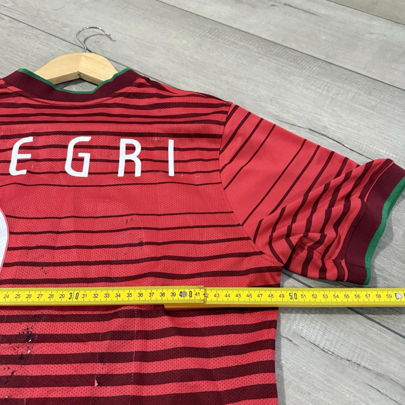 Nike Nike Portugal soccer jersey size M #16 football shirt ‘Read’ Size US M / EU 48-50 / 2 - 11 Thumbnail