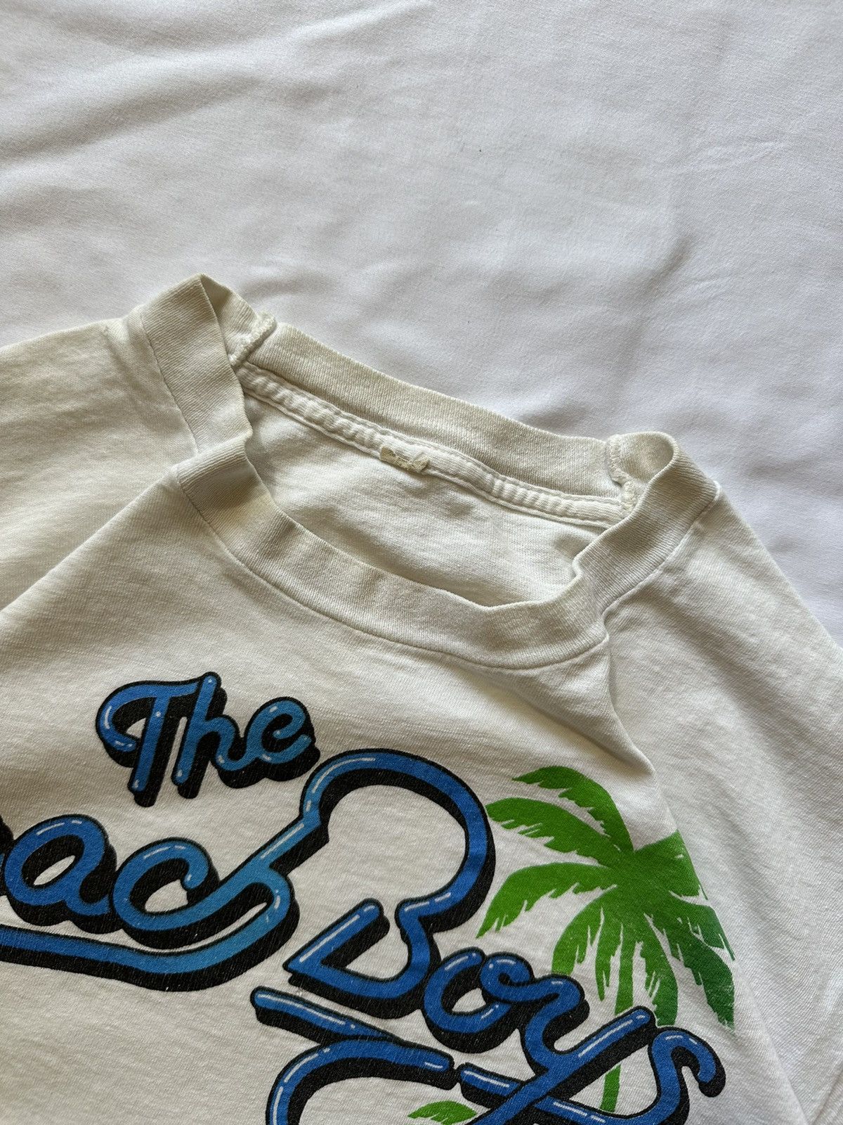 Vintage Vintage ‘88 Single Stitch Beach Boys Tee Size US L / EU 52-54 / 3 - 3 Thumbnail