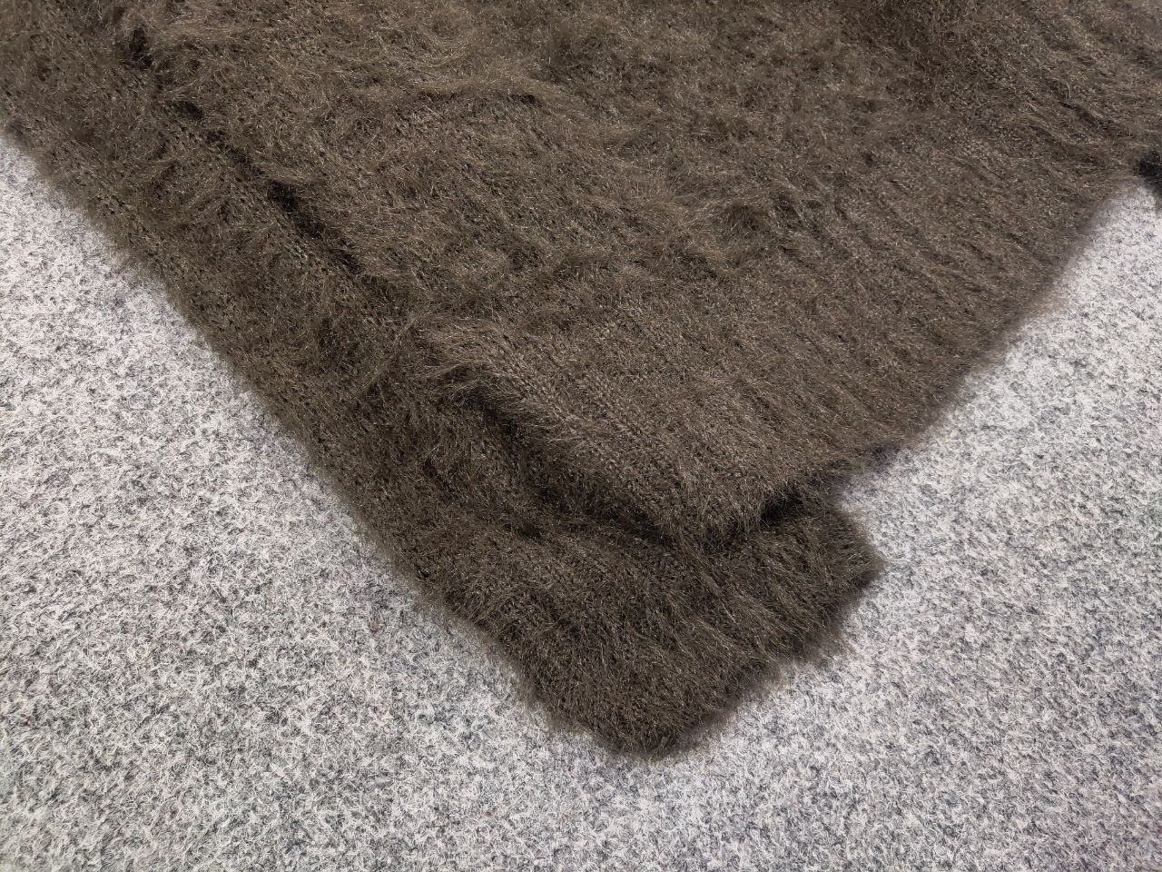 Japanese Brand Vintage Japanese Design Mohair Style fuzzy Sweater Y2K Style Size US L / EU 52-54 / 3 - 6 Thumbnail