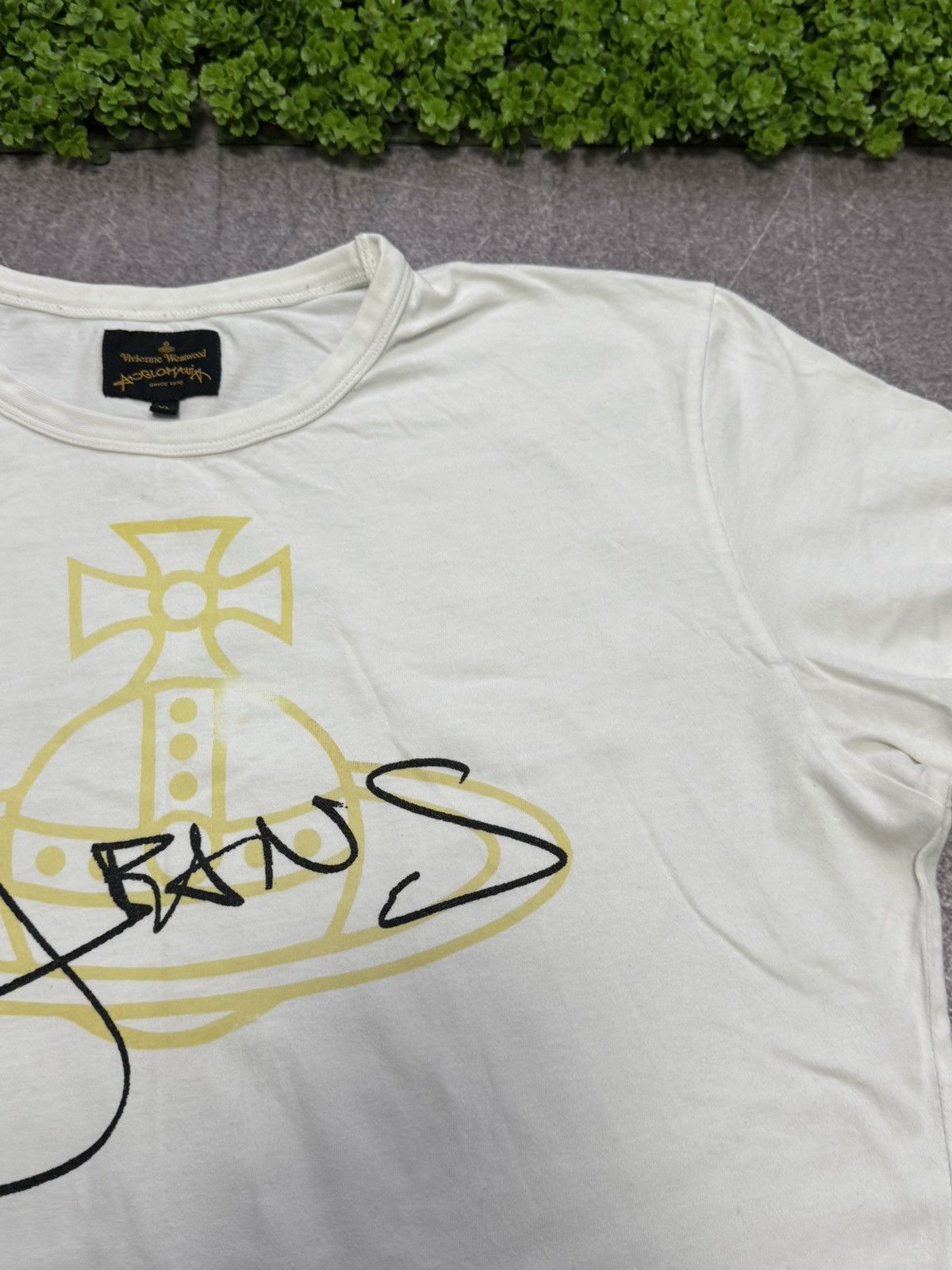 Vivienne Westwood Vivienne Westwood Anglomania White Designer Big Logo T-shirt Size US XL / EU 56 / 4 - 6 Thumbnail