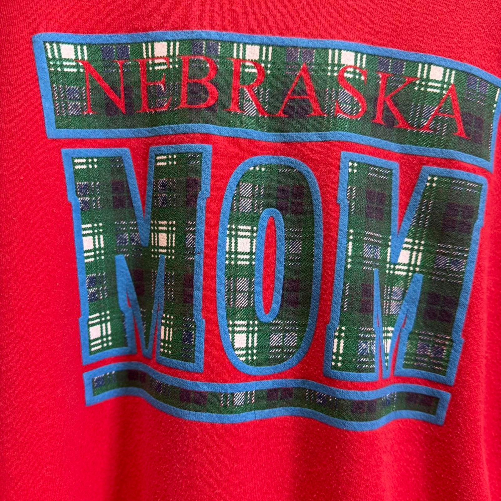 Vintage Vintage 90s Nebraska Huskers Mom Plaid Crewneck Size US L / EU 52-54 / 3 - 3 Thumbnail